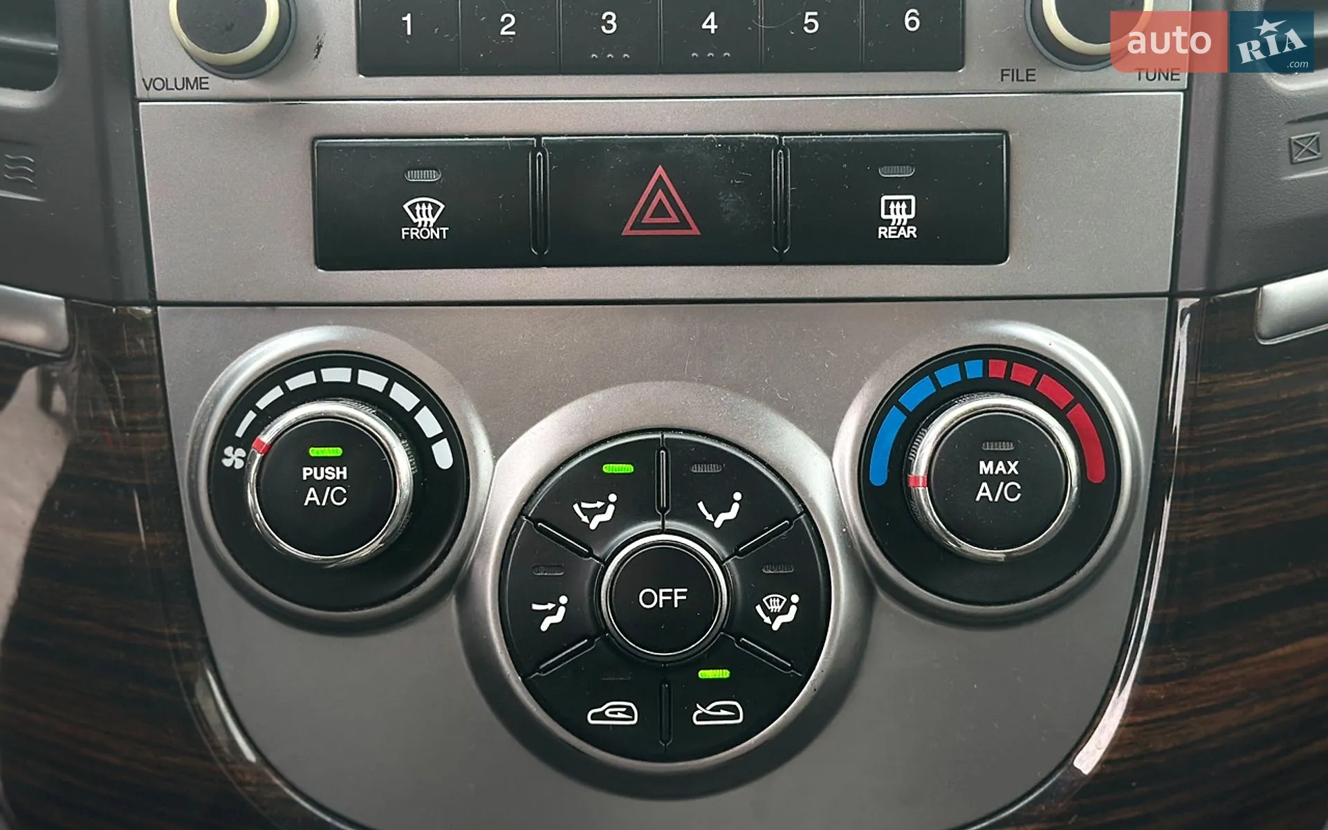 2012 Hyundai Santa Fe - мініатюра 18