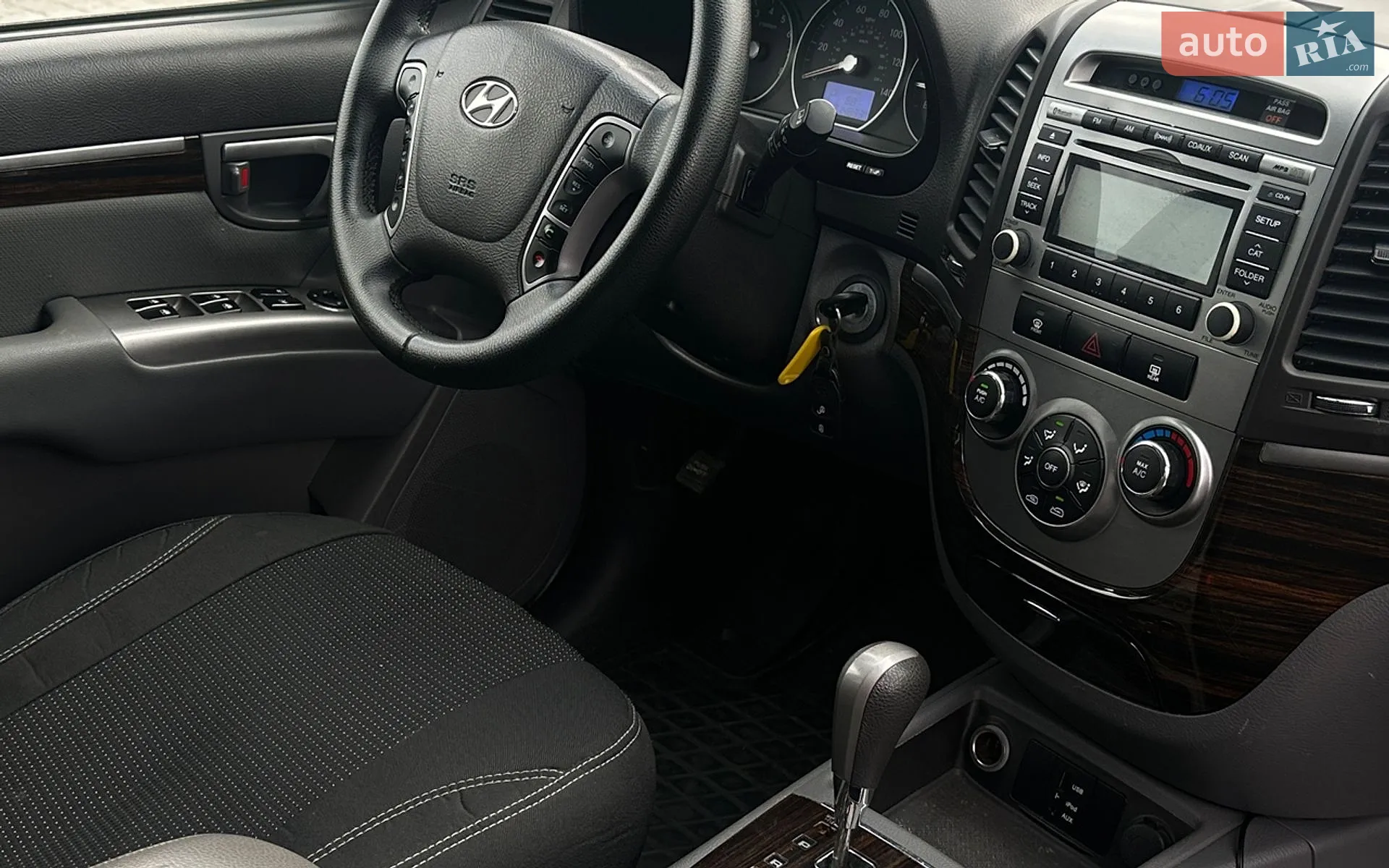 2012 Hyundai Santa Fe - мініатюра 20