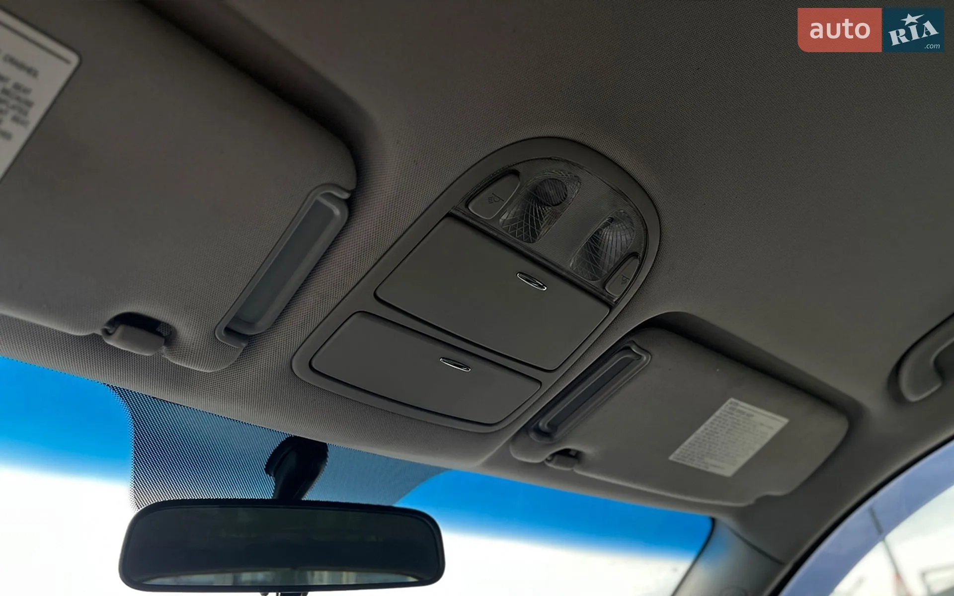 2012 Hyundai Santa Fe - мініатюра 17