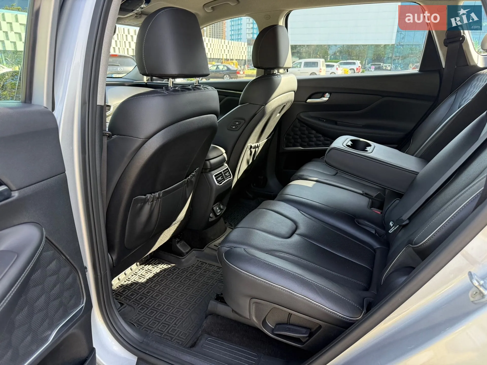 2021 Hyundai Santa Fe - мініатюра 16