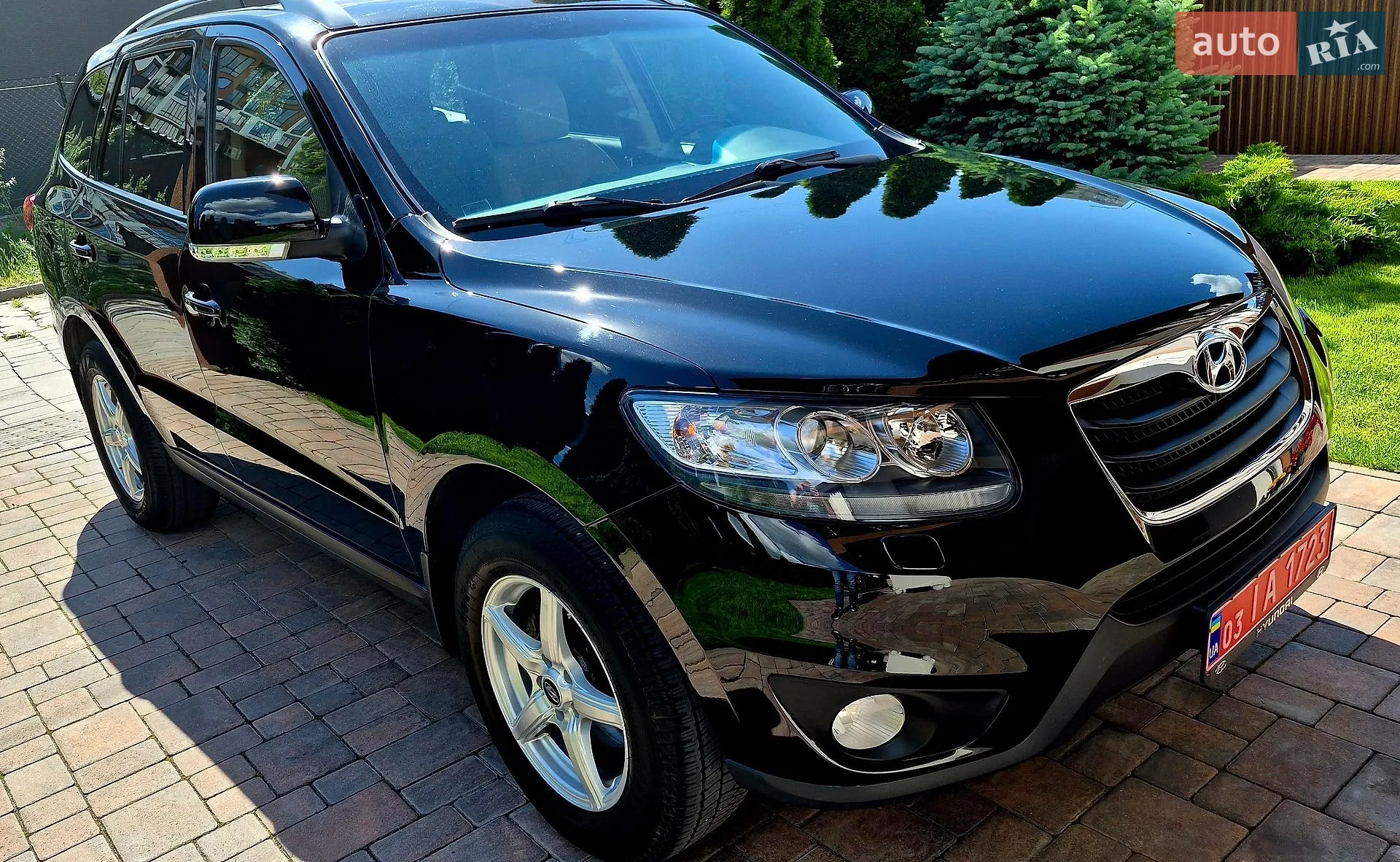 2011 Hyundai Santa Fe - мініатюра 2