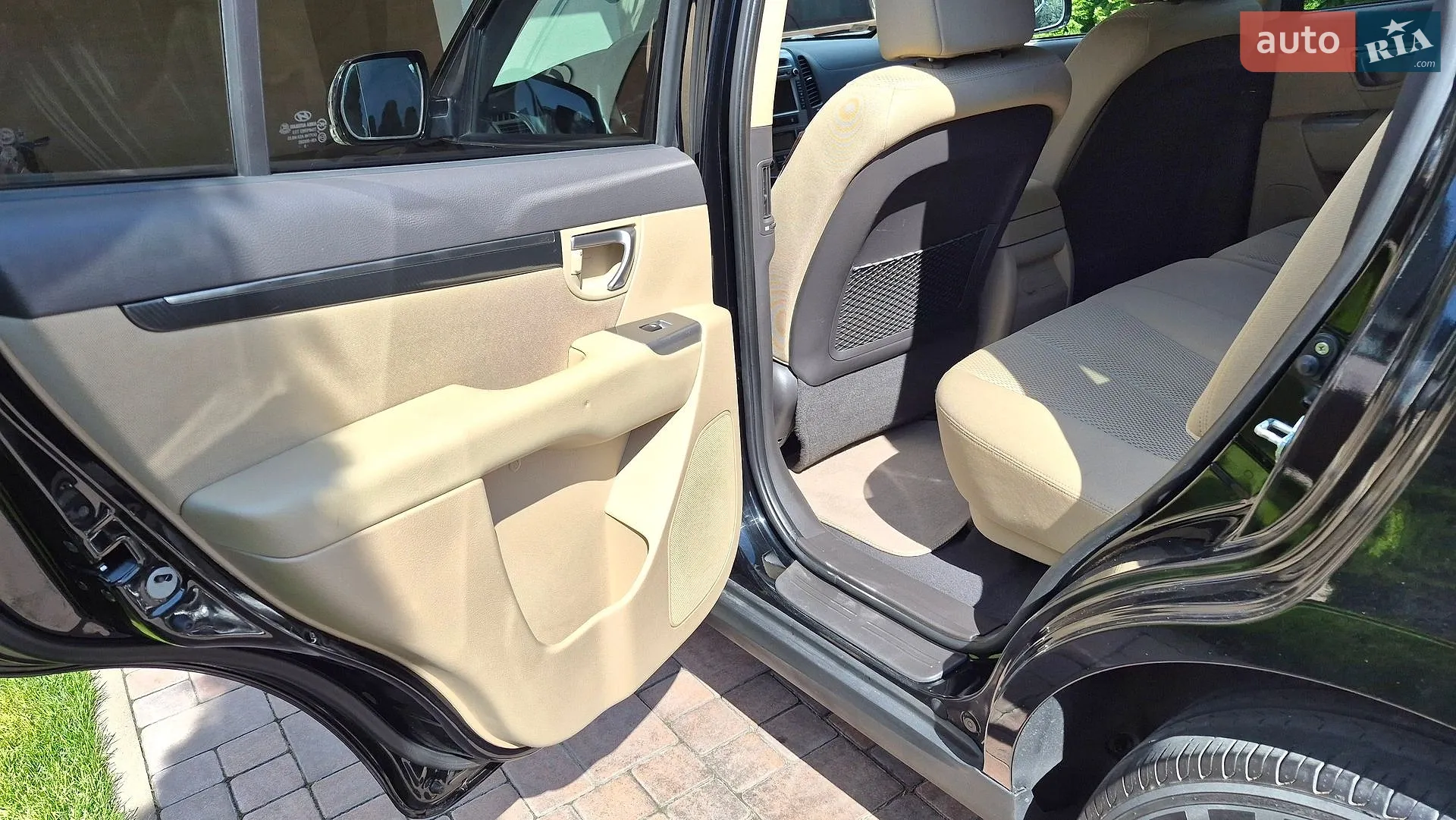 2011 Hyundai Santa Fe - мініатюра 40