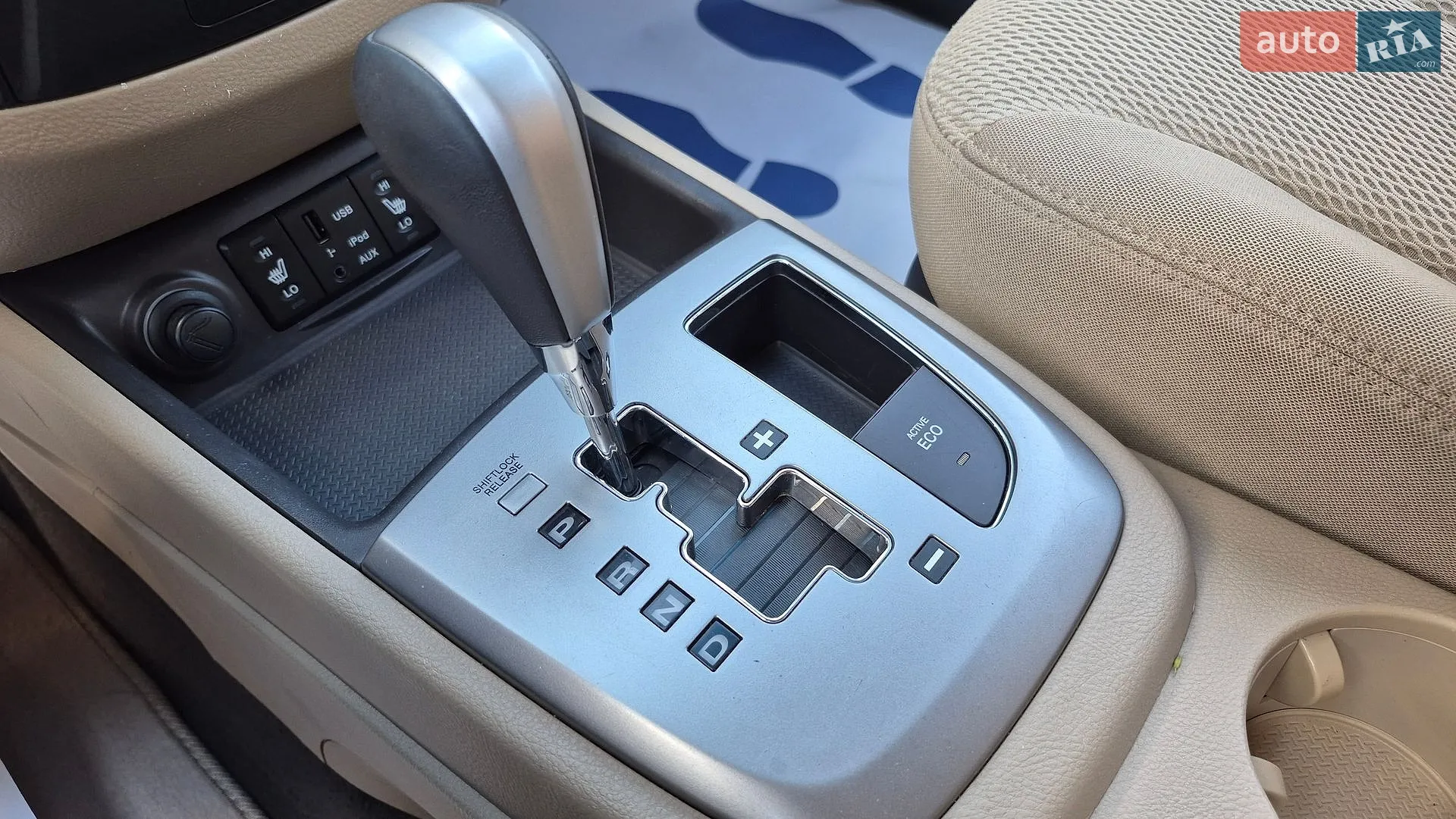 2011 Hyundai Santa Fe - мініатюра 55