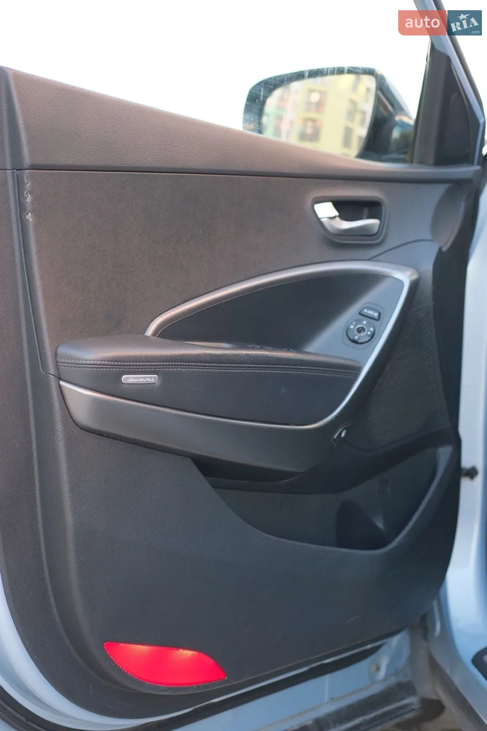 2012 Hyundai Santa Fe - мініатюра 28