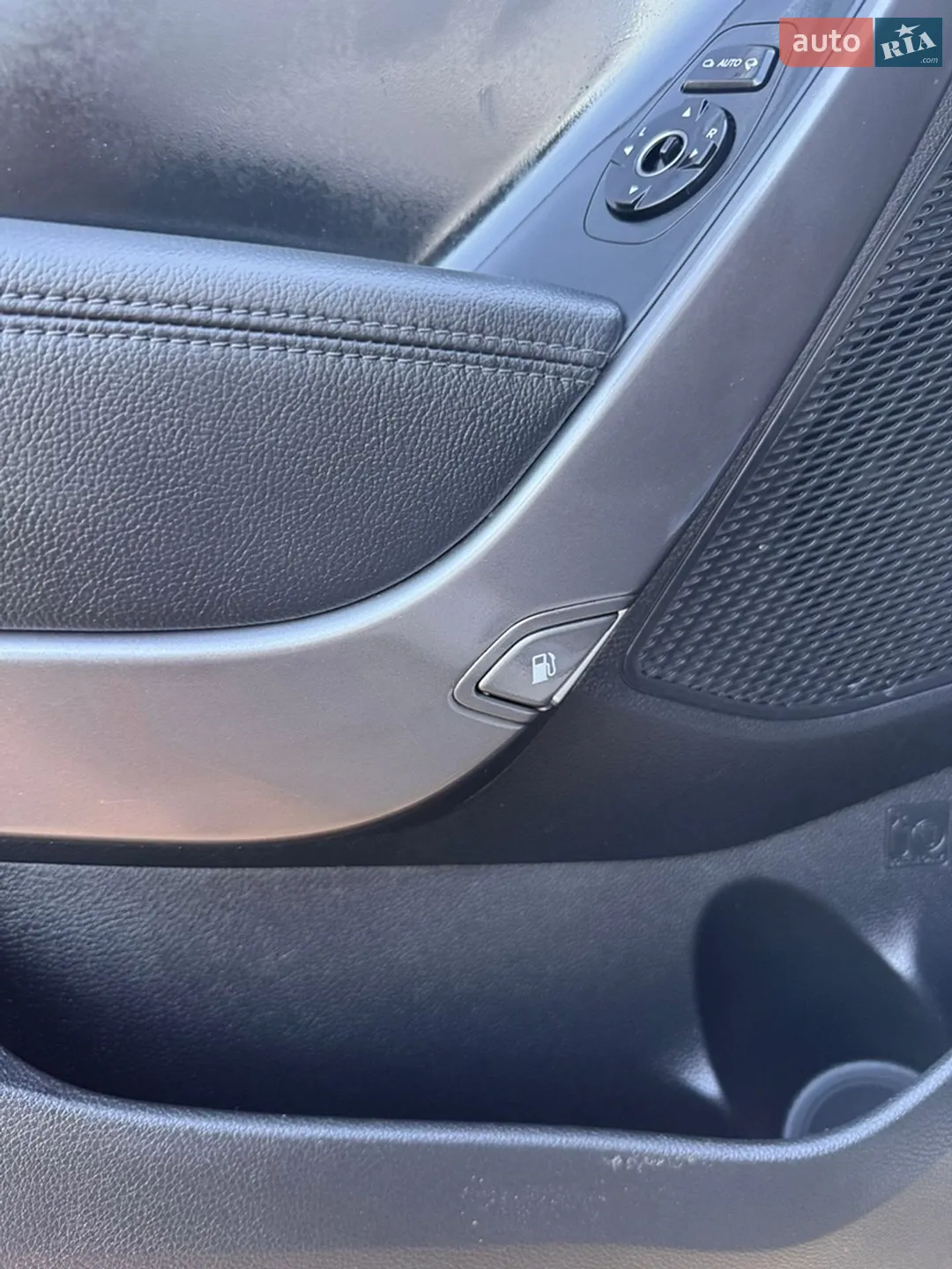 2013 Hyundai Santa Fe - мініатюра 50