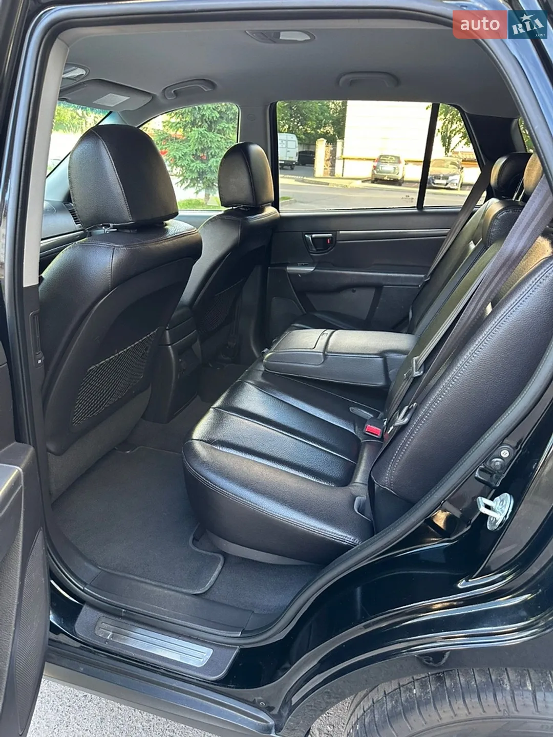2010 Hyundai Santa Fe - мініатюра 39