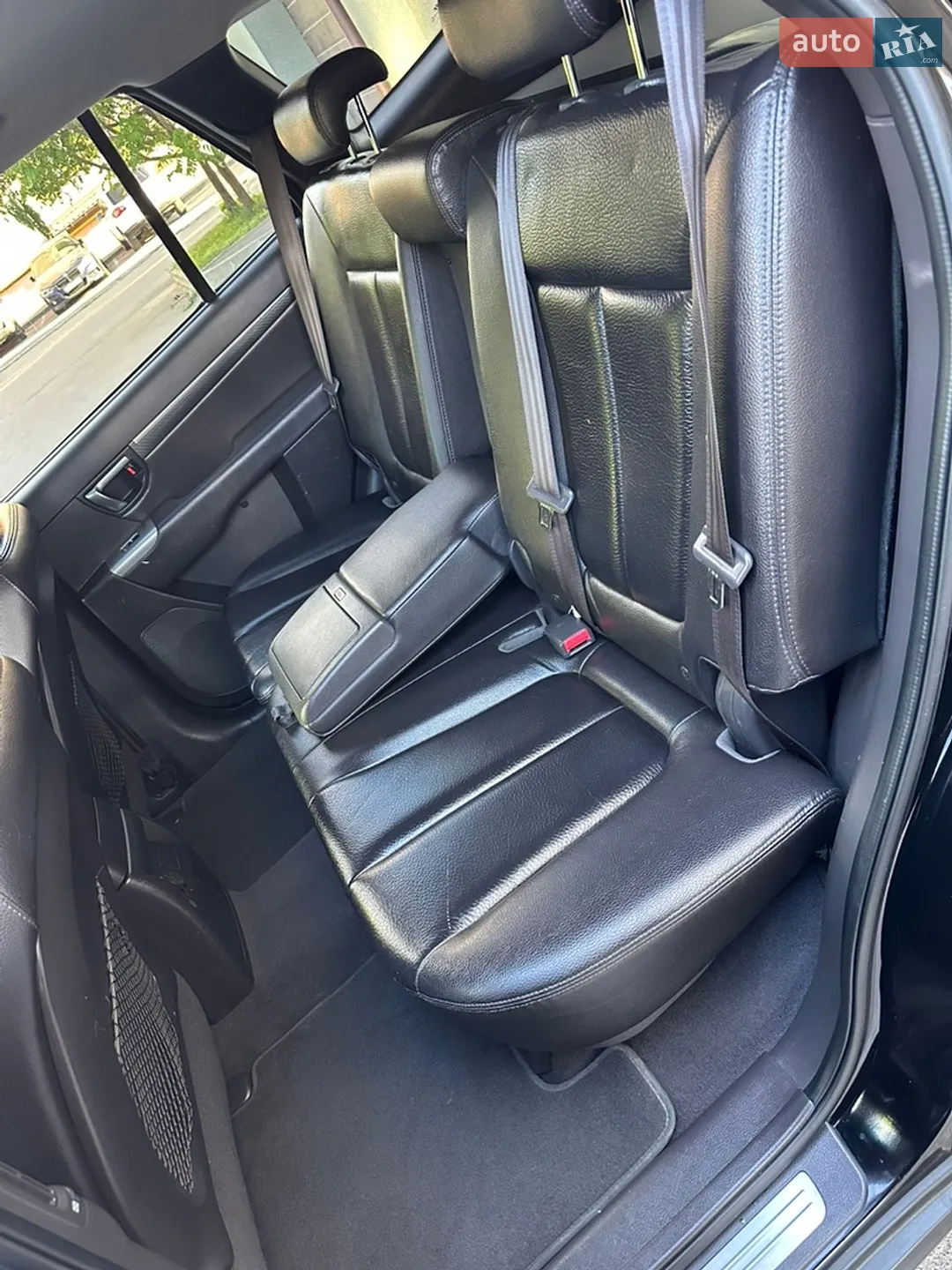 2010 Hyundai Santa Fe - мініатюра 40
