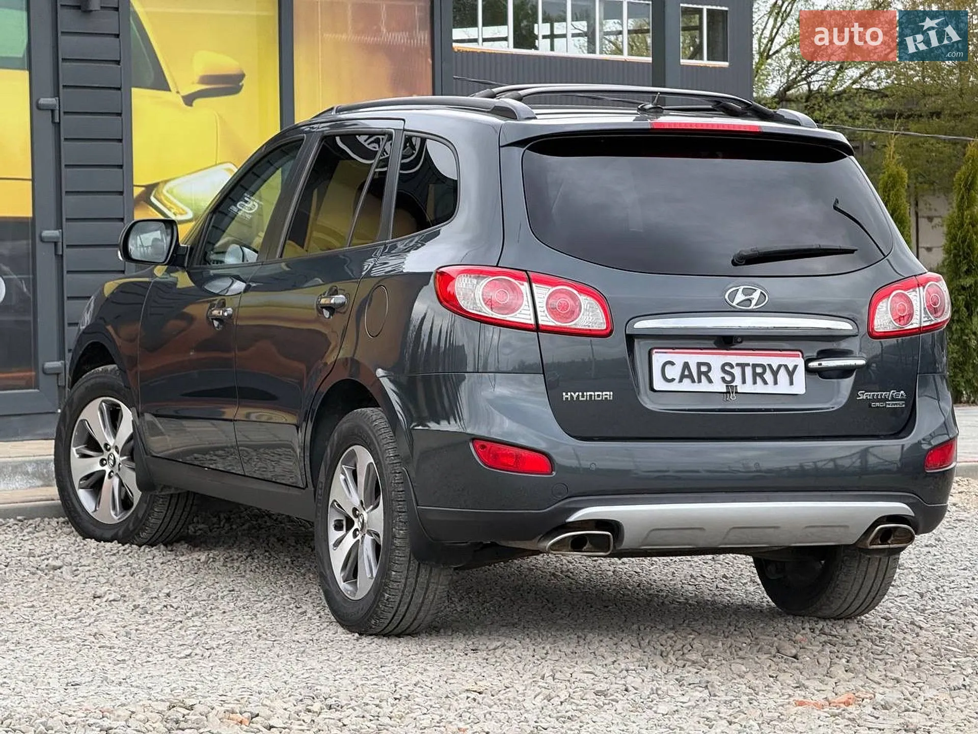 2011 Hyundai Santa Fe - мініатюра 3