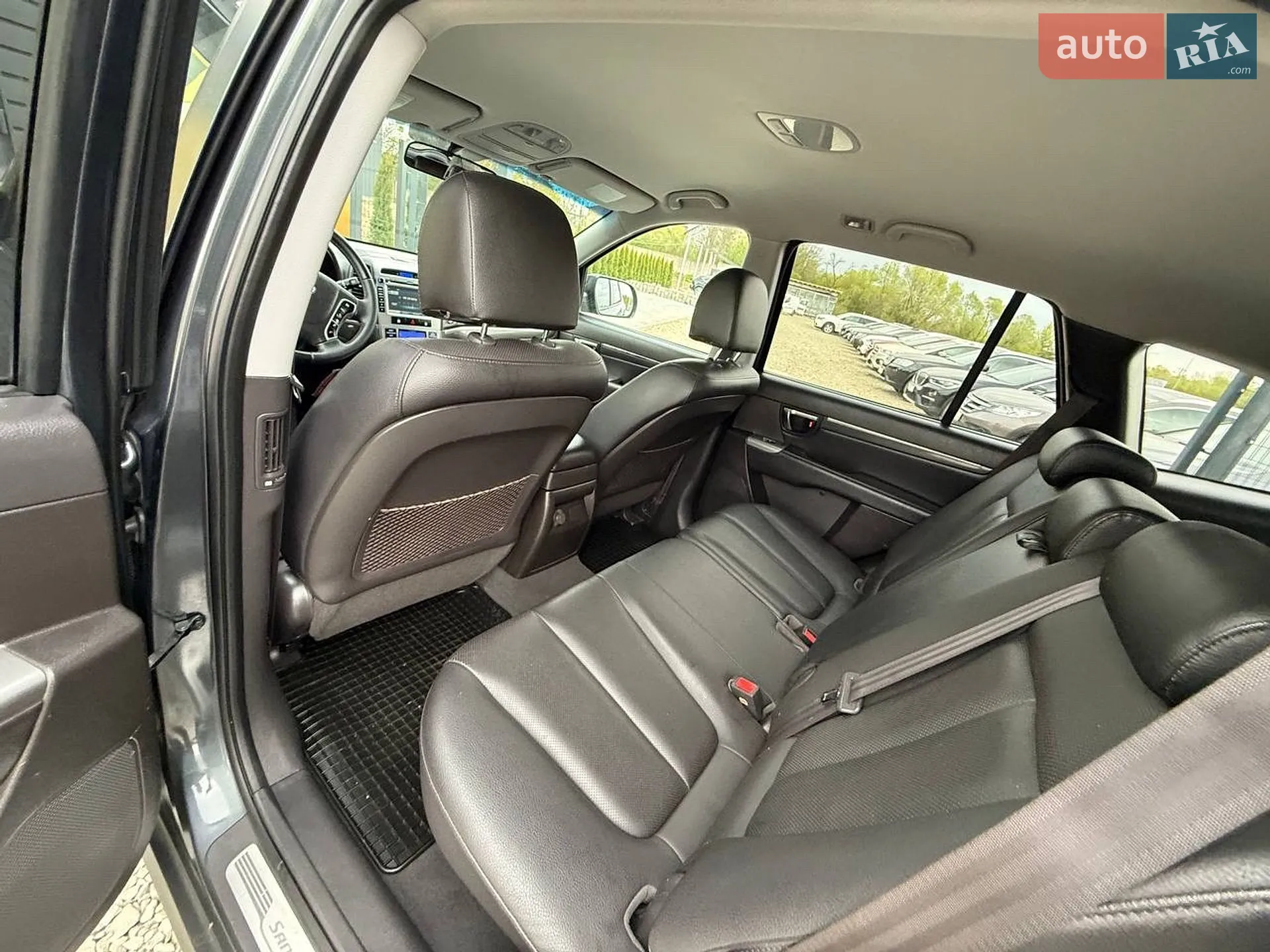 2011 Hyundai Santa Fe - мініатюра 43