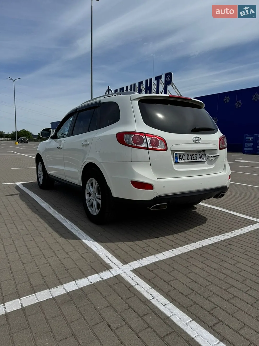 2010 Hyundai Santa Fe - мініатюра 4