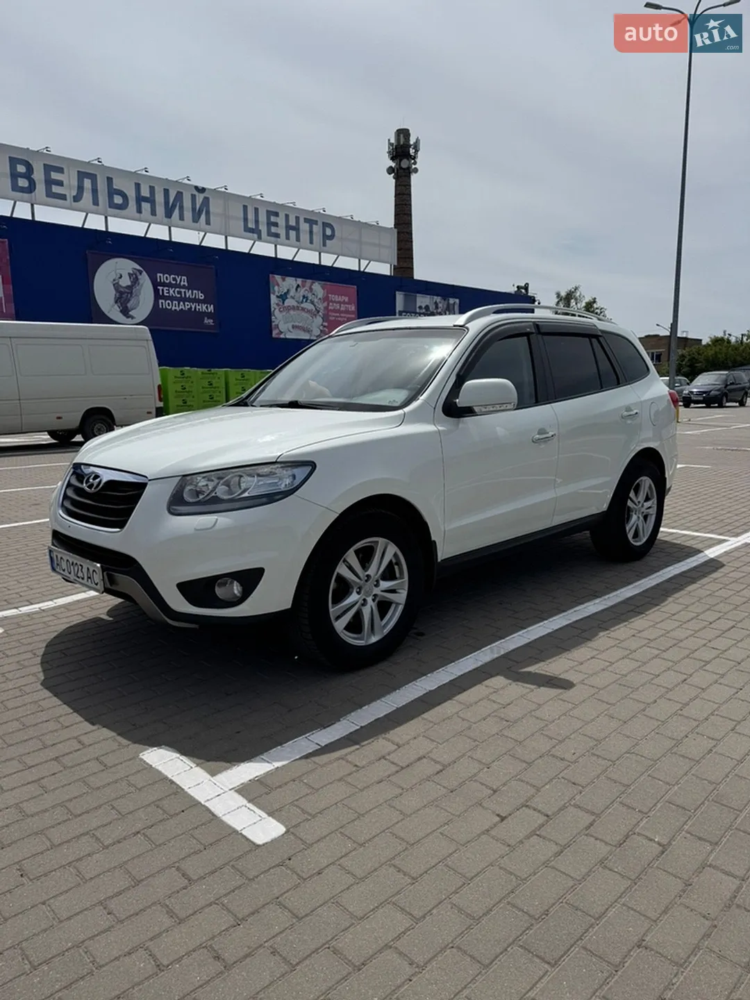 2010 Hyundai Santa Fe - мініатюра 8