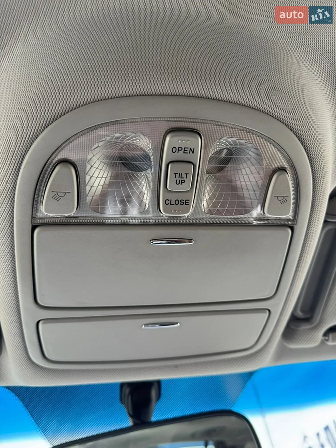 2010 Hyundai Santa Fe - мініатюра 17
