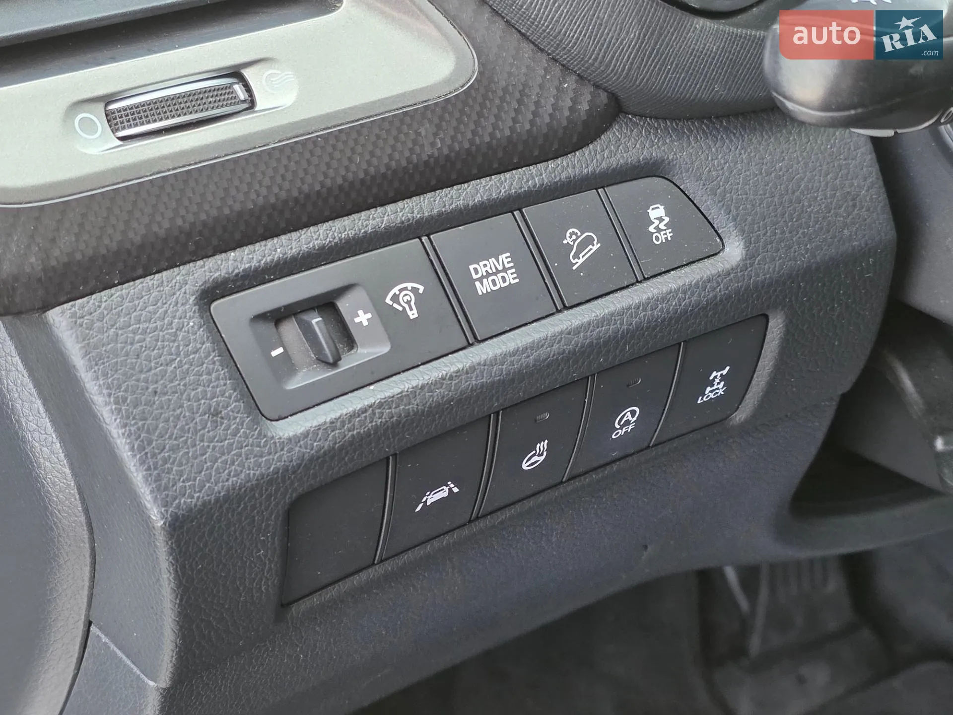 2016 Hyundai Santa Fe - мініатюра 82
