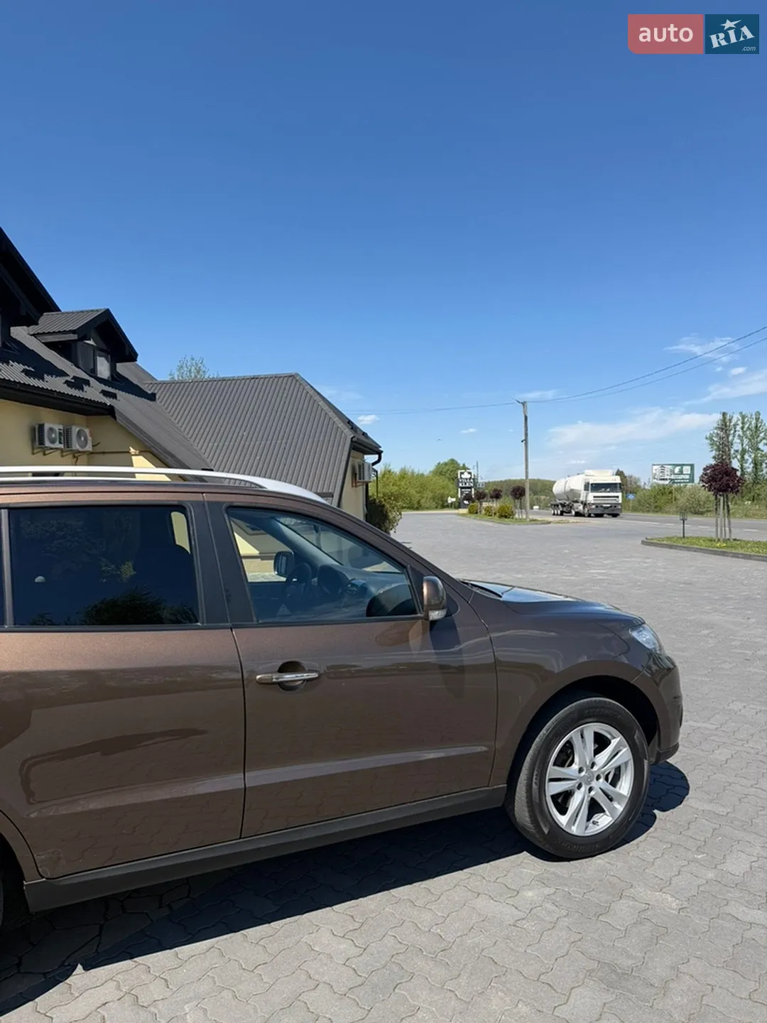 2010 Hyundai Santa Fe - мініатюра 27