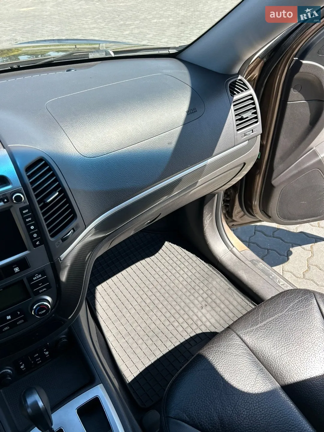 2010 Hyundai Santa Fe - мініатюра 93