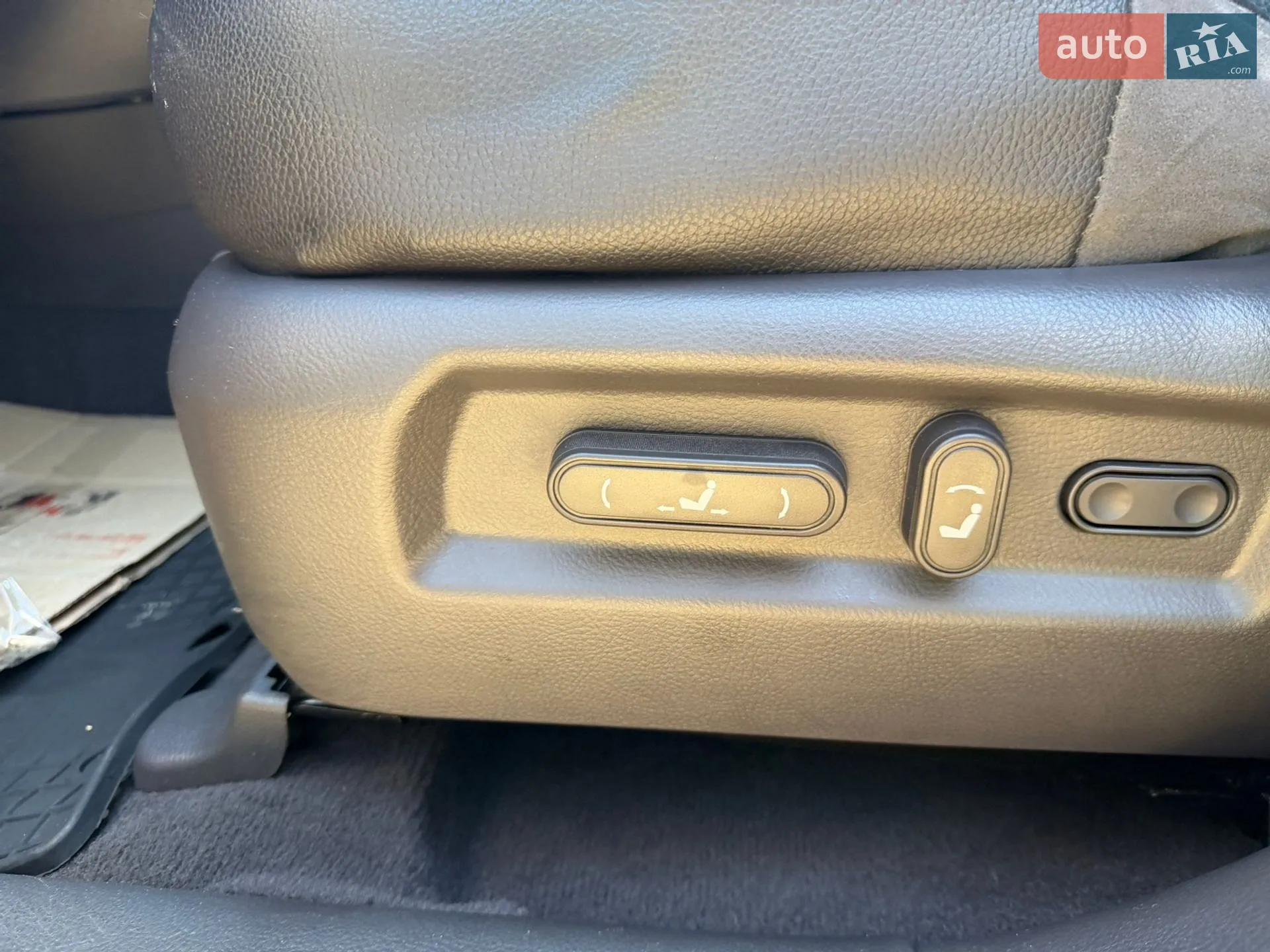 2010 Hyundai Santa Fe - мініатюра 111