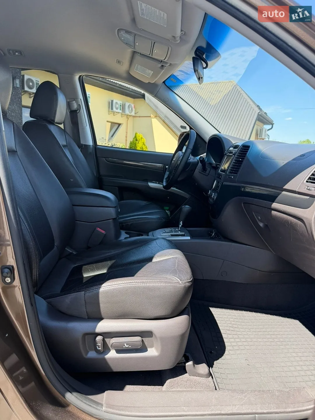 2010 Hyundai Santa Fe - мініатюра 109