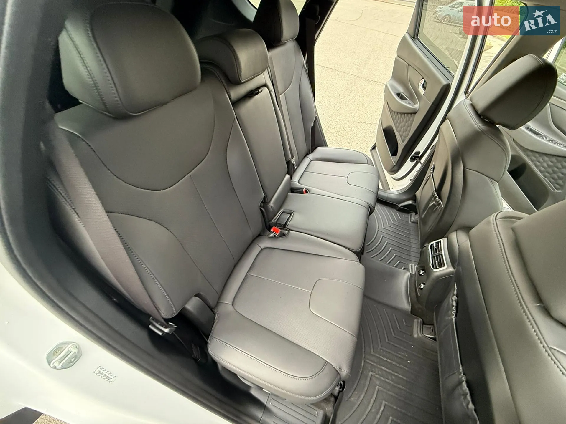 2021 Hyundai Santa Fe - мініатюра 57