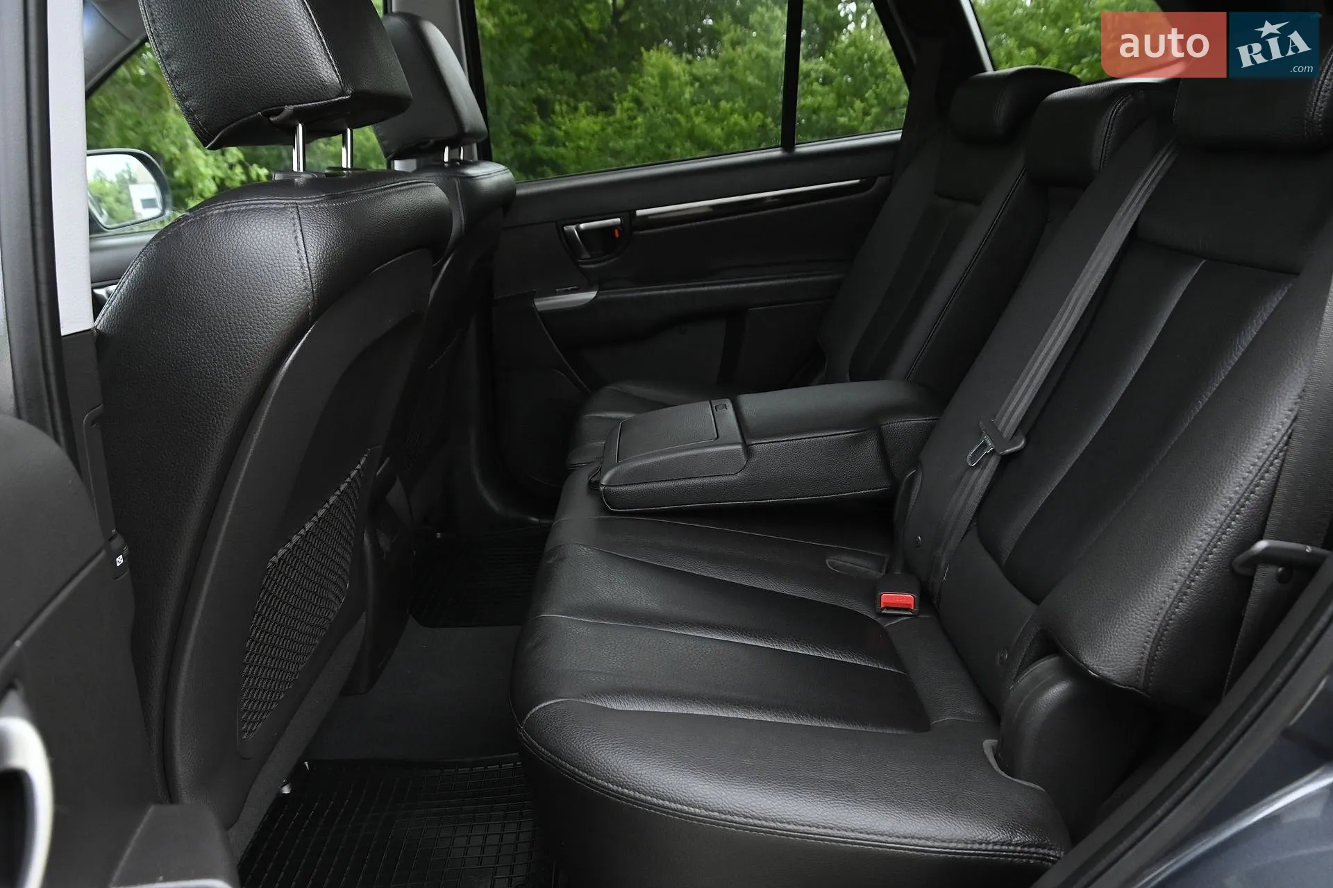 2011 Hyundai Santa Fe - мініатюра 37