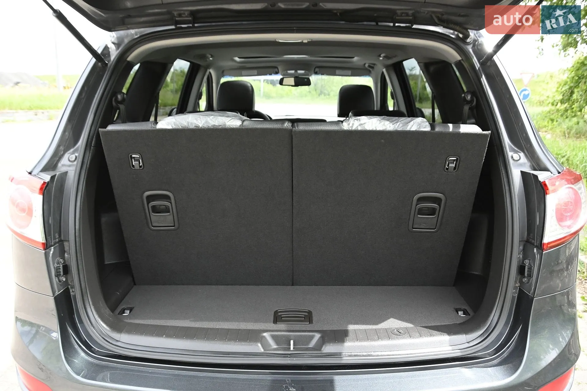 2011 Hyundai Santa Fe - мініатюра 43