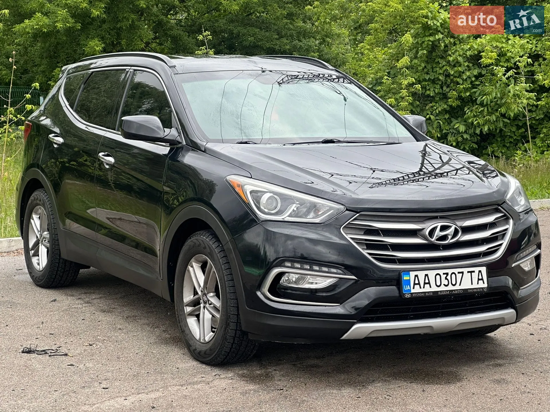 2017 Hyundai Santa Fe - фото 1