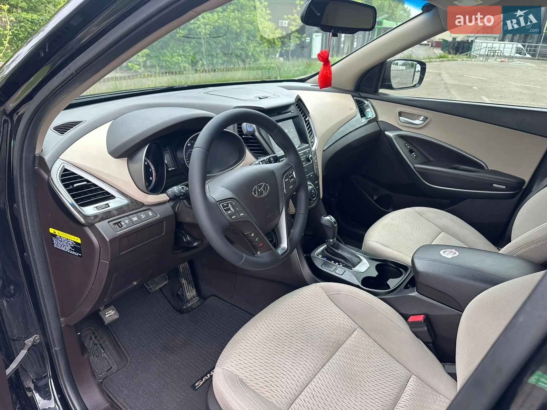 2017 Hyundai Santa Fe - мініатюра 16