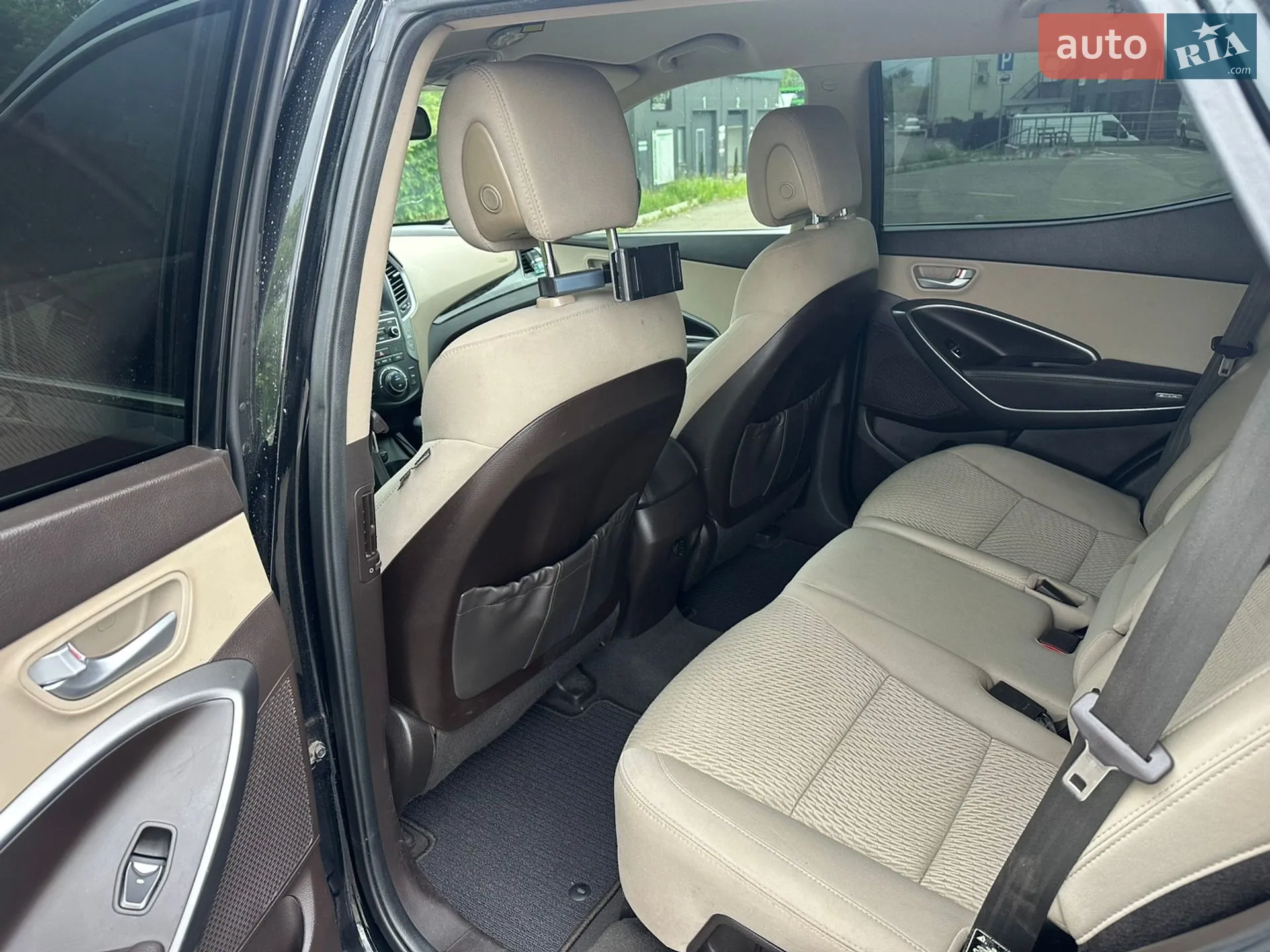 2017 Hyundai Santa Fe - мініатюра 19