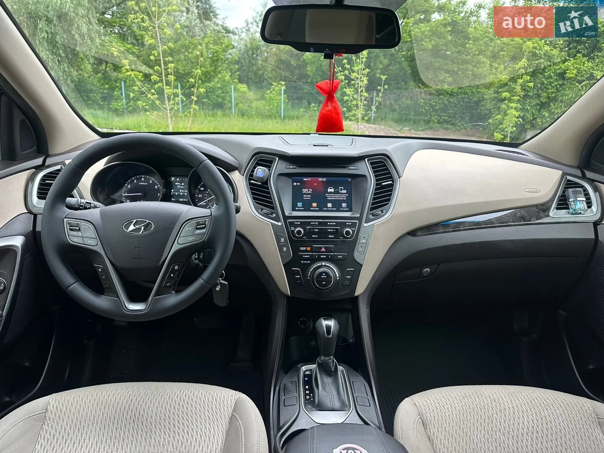 2017 Hyundai Santa Fe - мініатюра 27