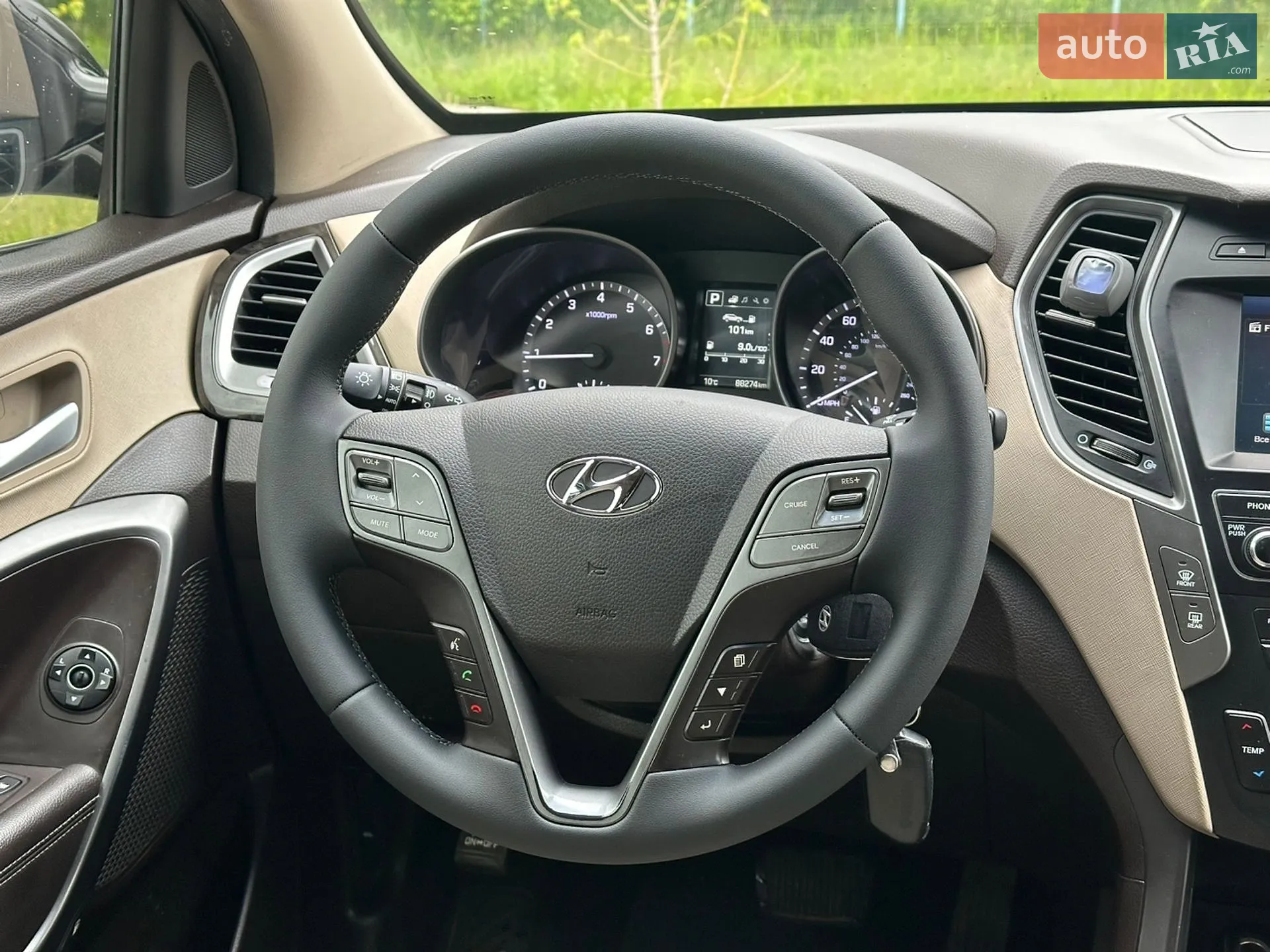 2017 Hyundai Santa Fe - мініатюра 28