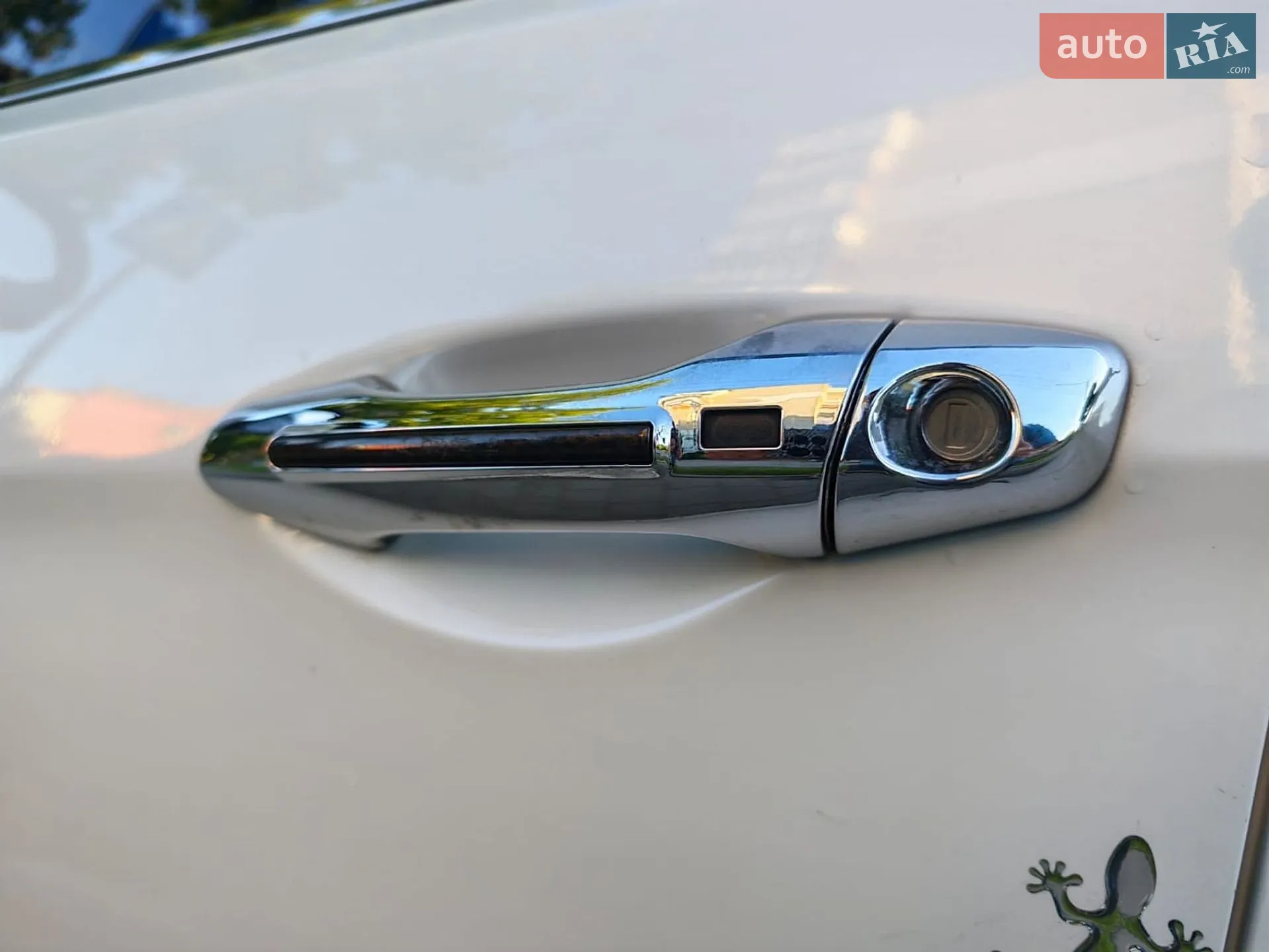 2015 Hyundai Santa Fe - мініатюра 16