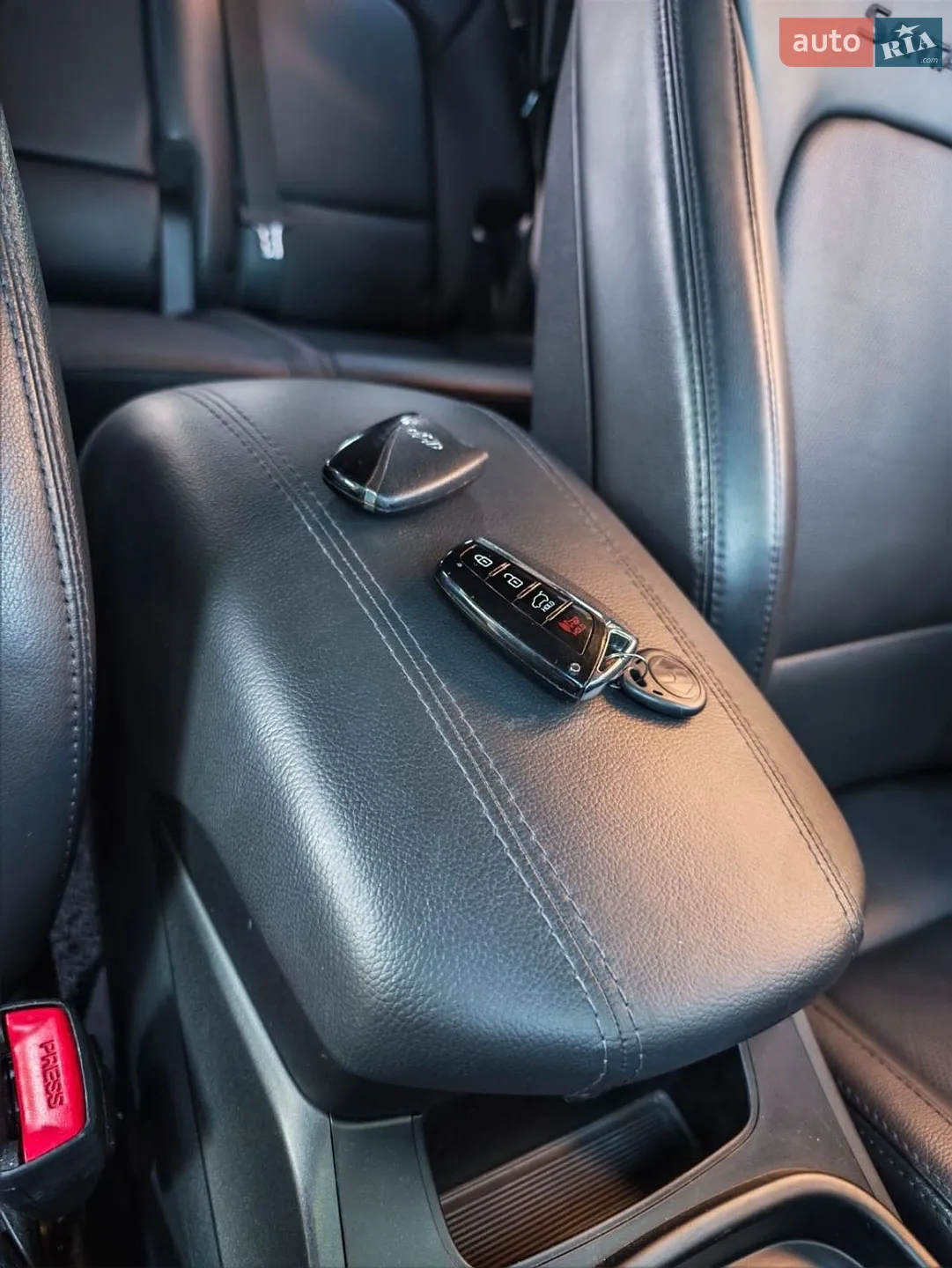 2015 Hyundai Santa Fe - мініатюра 77