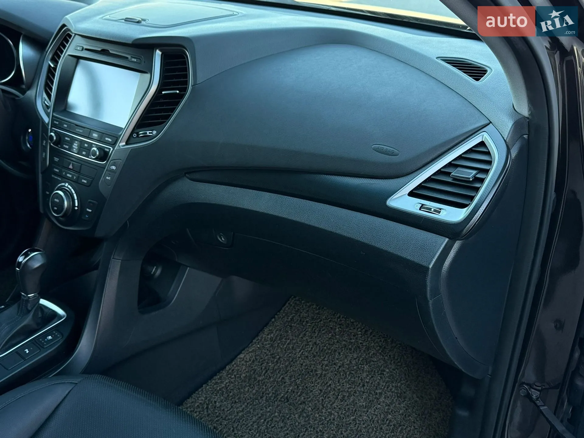 2016 Hyundai Santa Fe - мініатюра 22