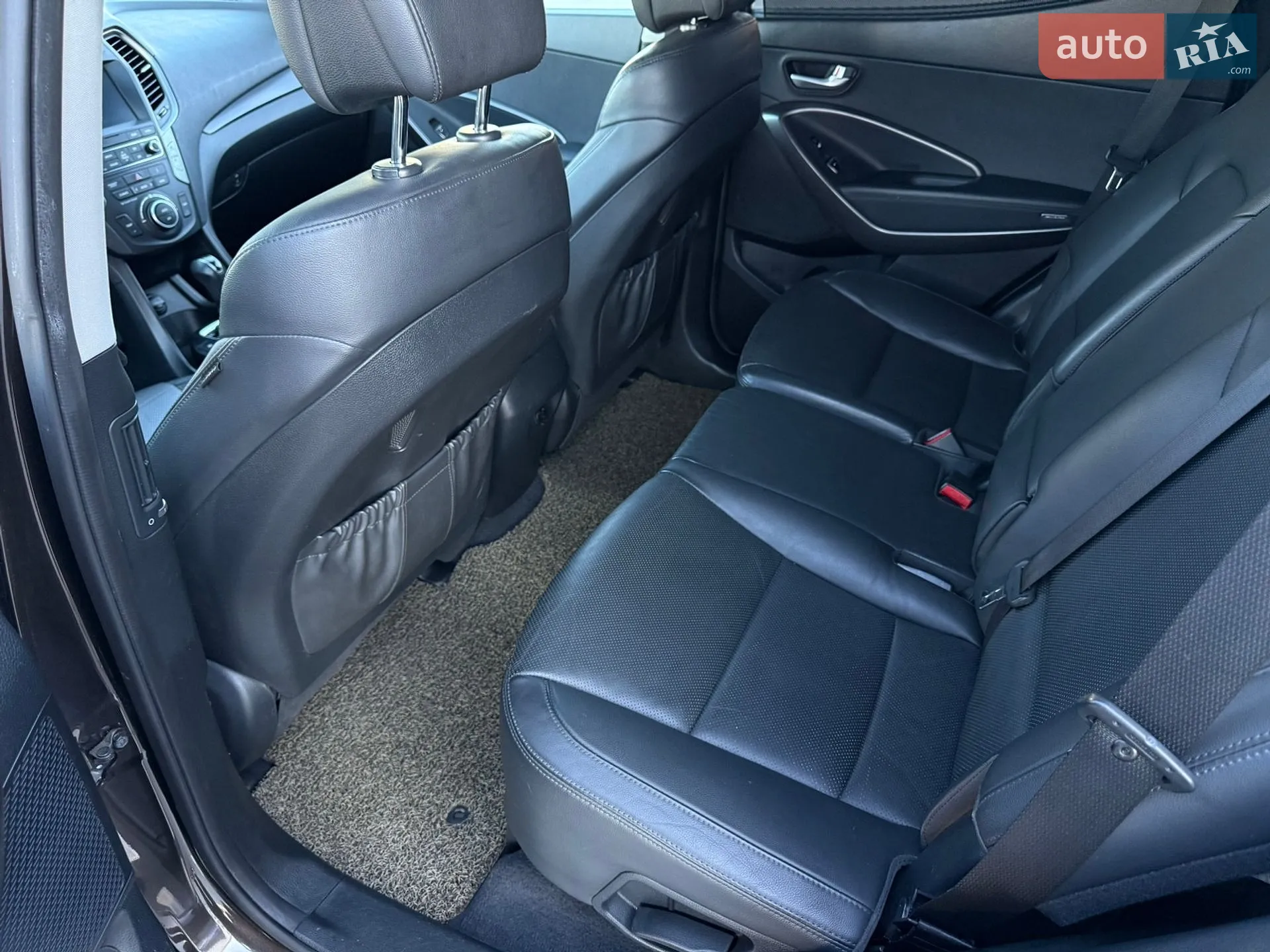 2016 Hyundai Santa Fe - мініатюра 32