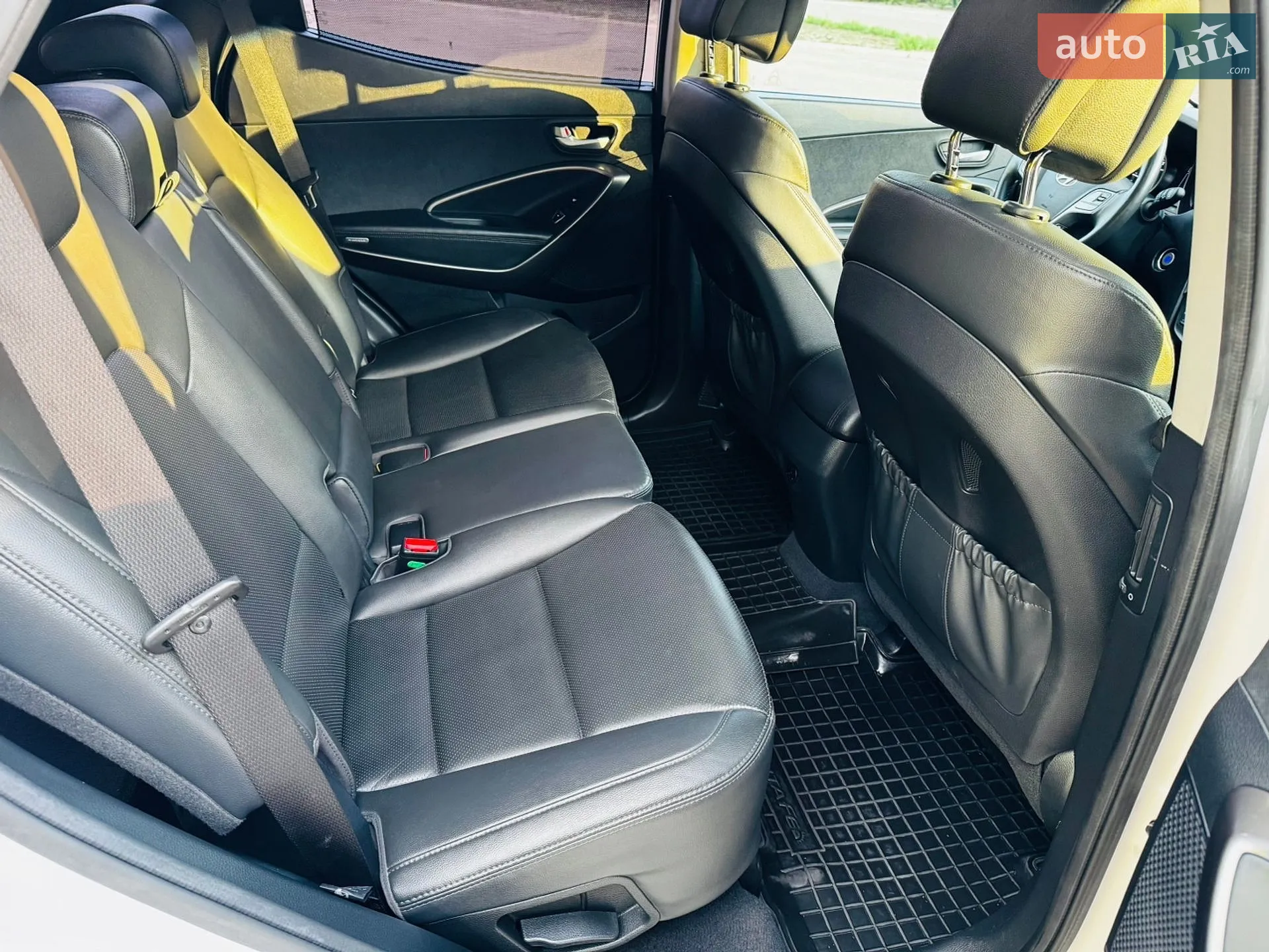 2016 Hyundai Santa Fe - мініатюра 35