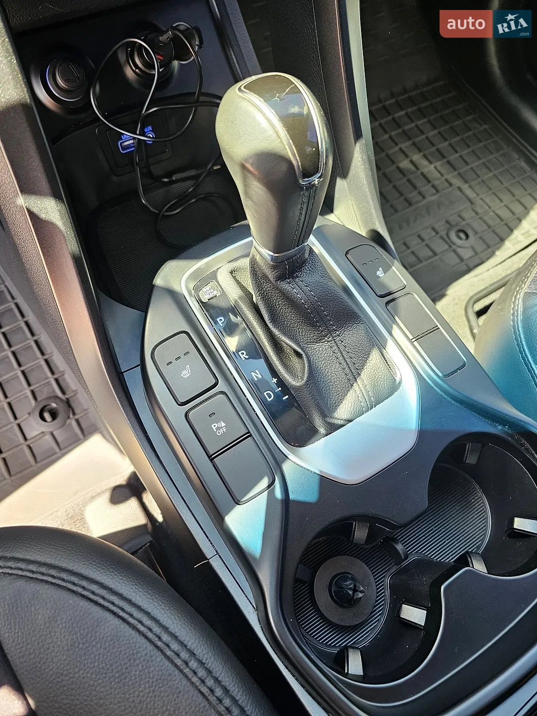2018 Hyundai Santa Fe - мініатюра 24