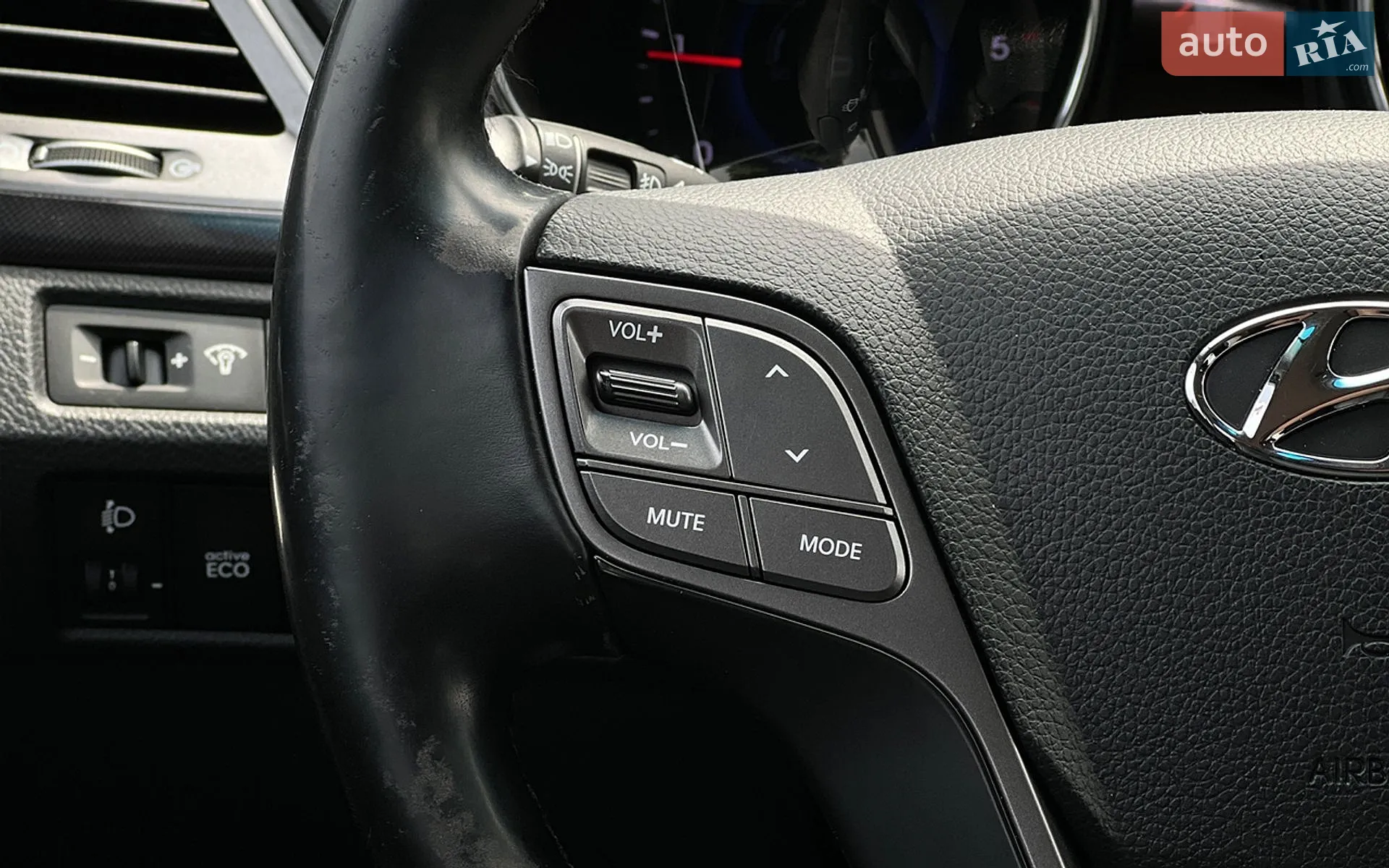 2013 Hyundai Santa Fe - мініатюра 11