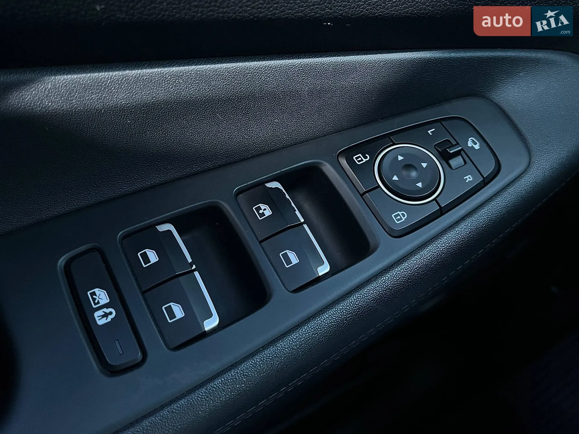 2020 Hyundai Santa Fe - мініатюра 18