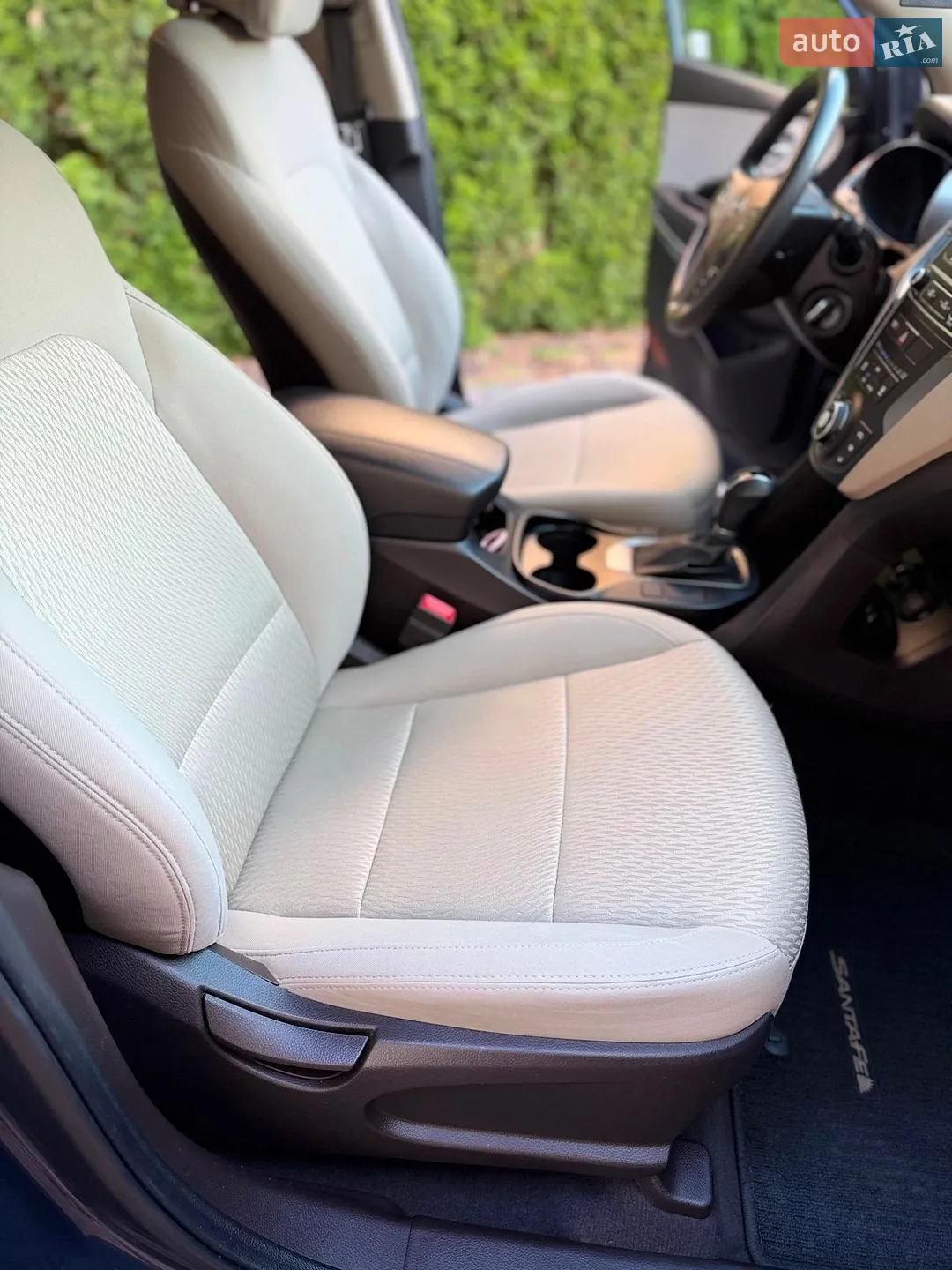 2016 Hyundai Santa Fe - мініатюра 26