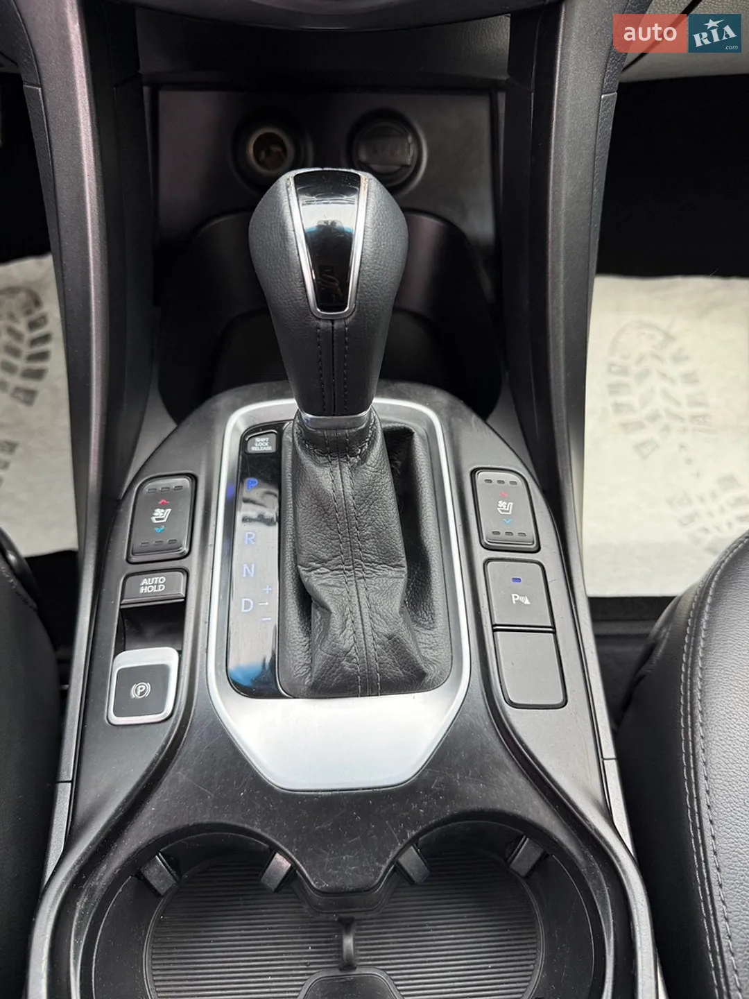 2015 Hyundai Santa Fe - мініатюра 12