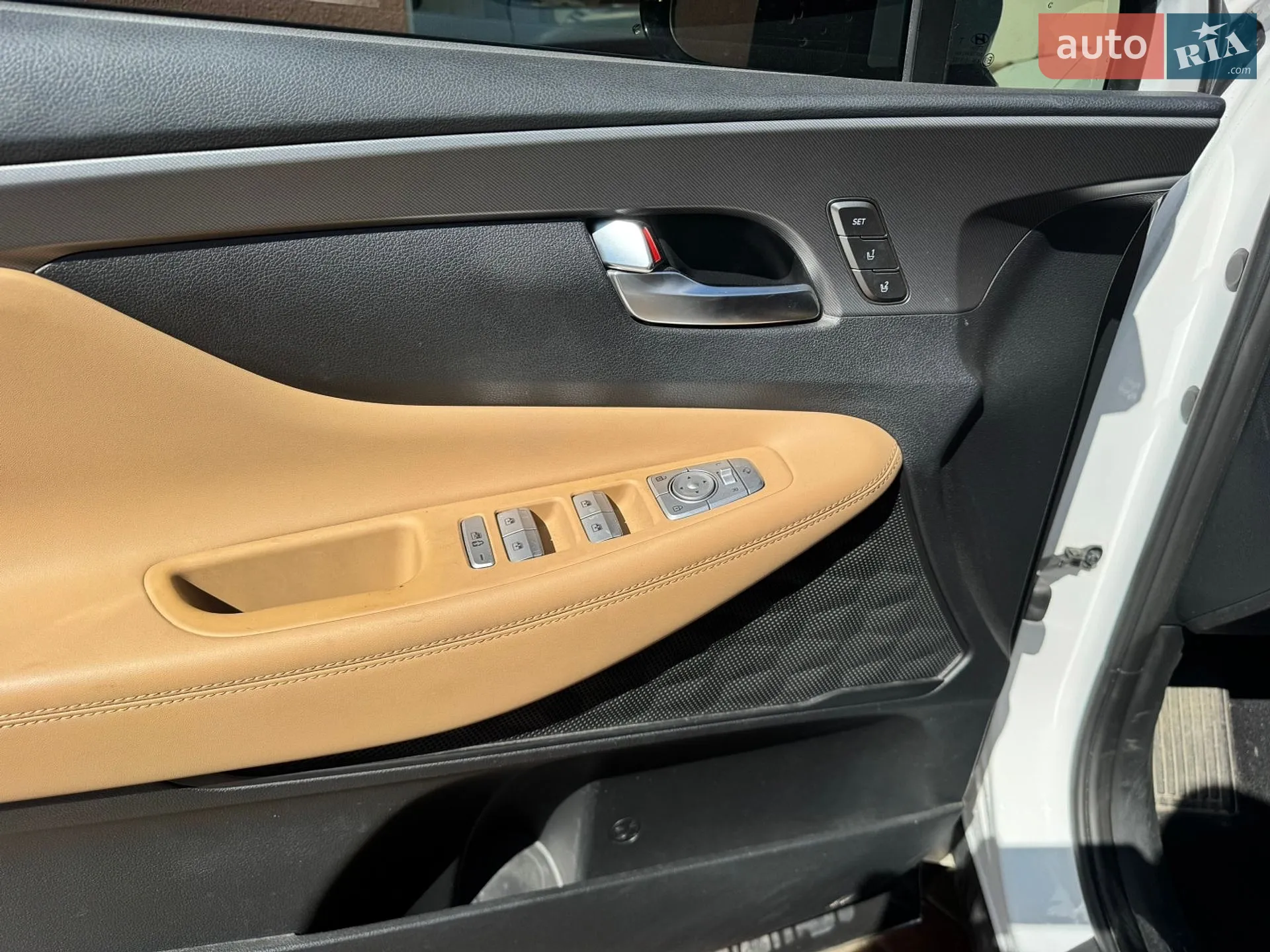2020 Hyundai Santa Fe - мініатюра 16