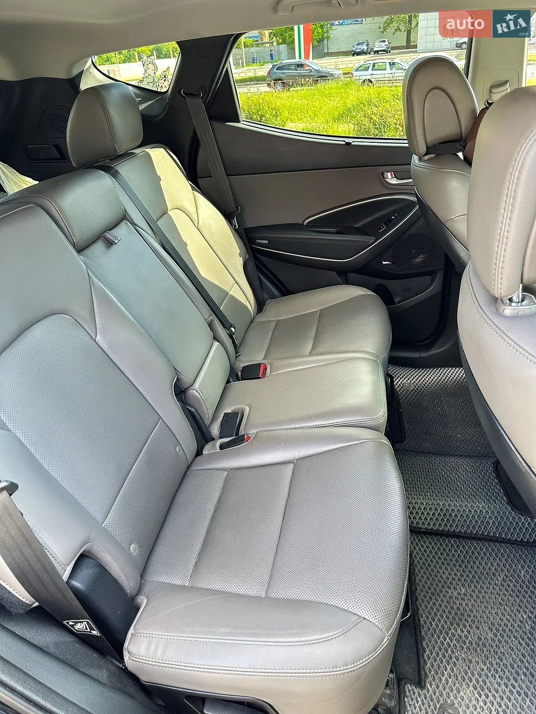 2017 Hyundai Santa Fe - мініатюра 22