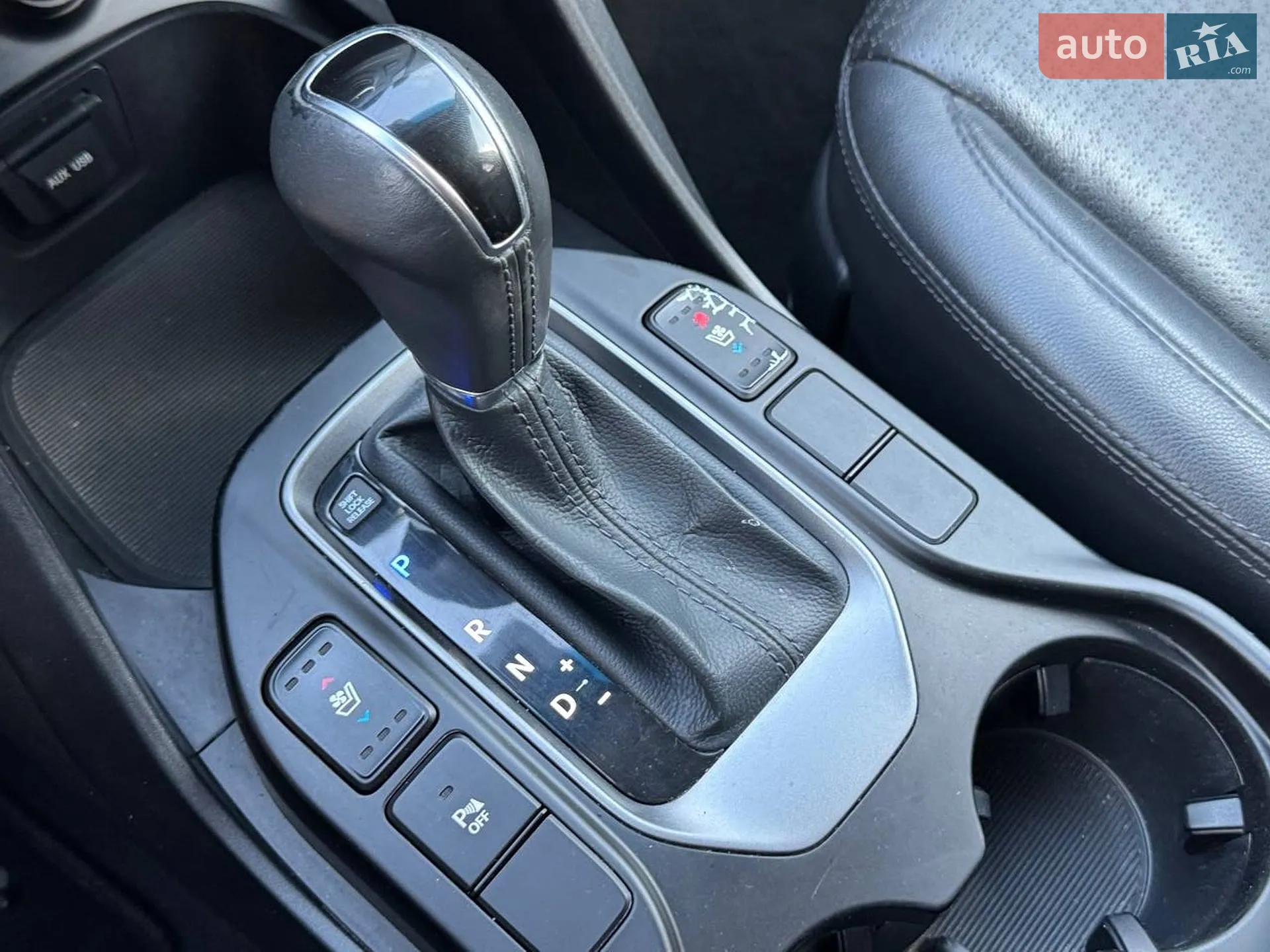 2014 Hyundai Santa Fe - мініатюра 34