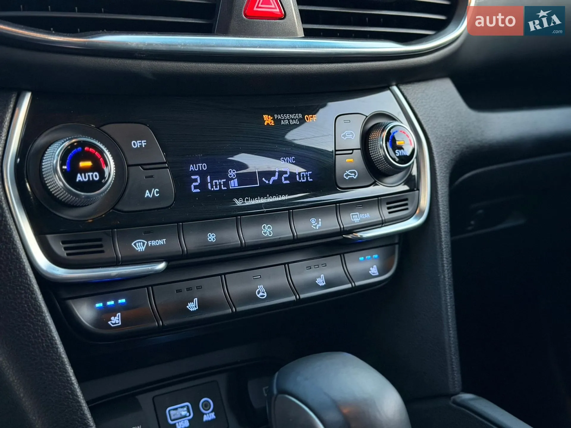 2019 Hyundai Santa Fe - мініатюра 18