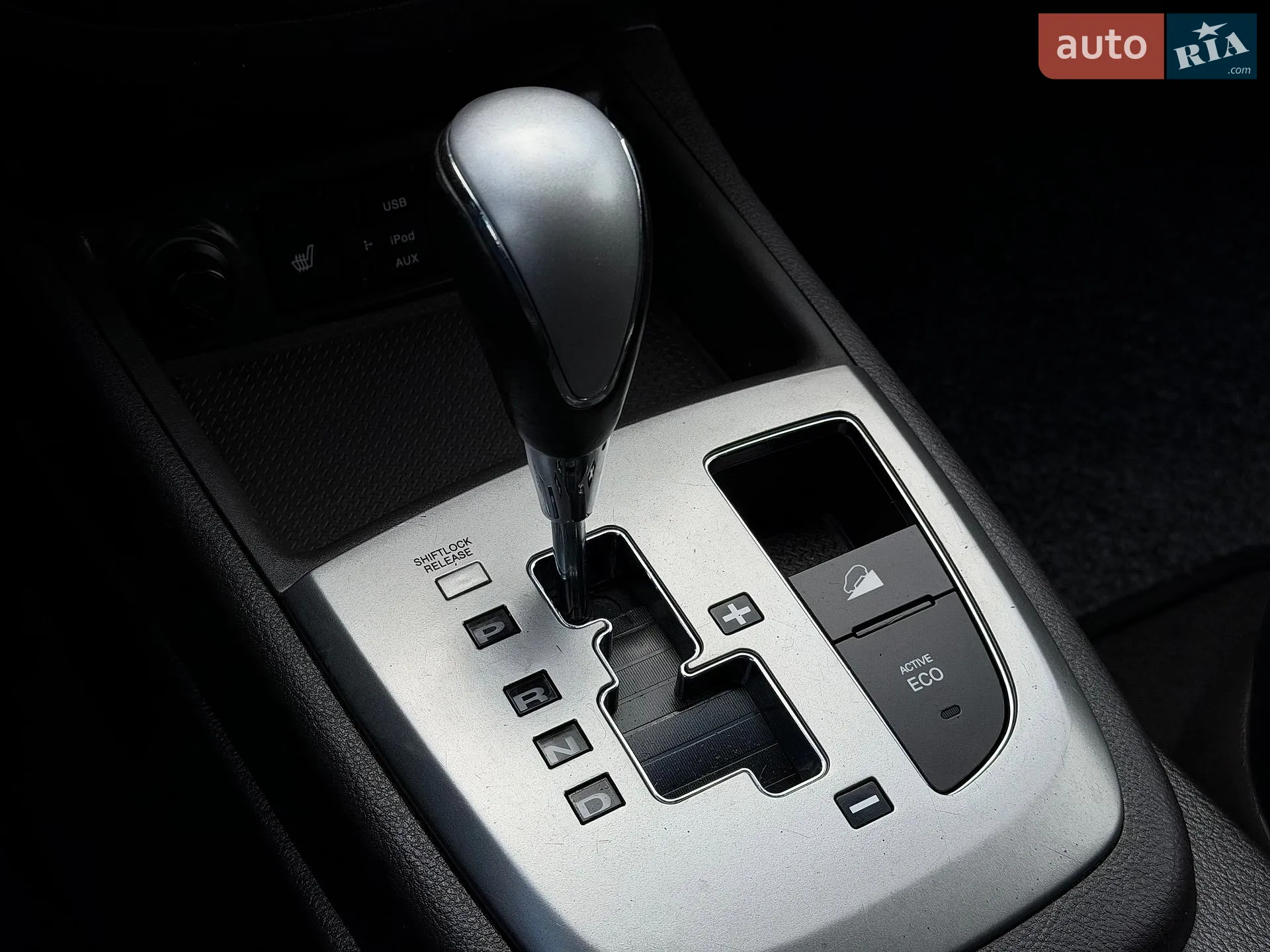 2011 Hyundai Santa Fe - мініатюра 48