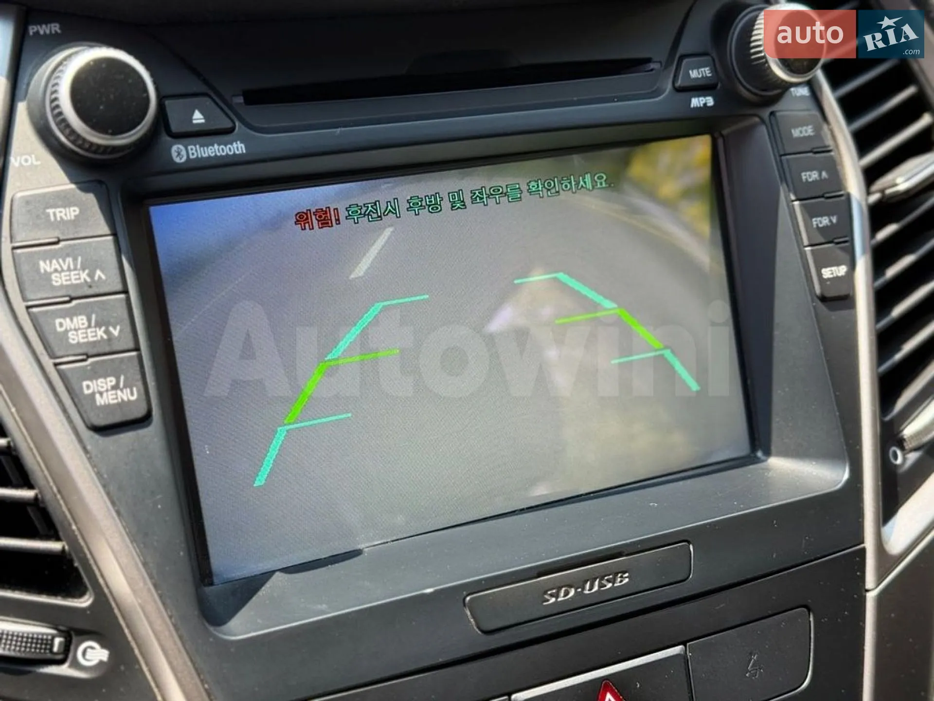 2015 Hyundai Santa Fe - мініатюра 17