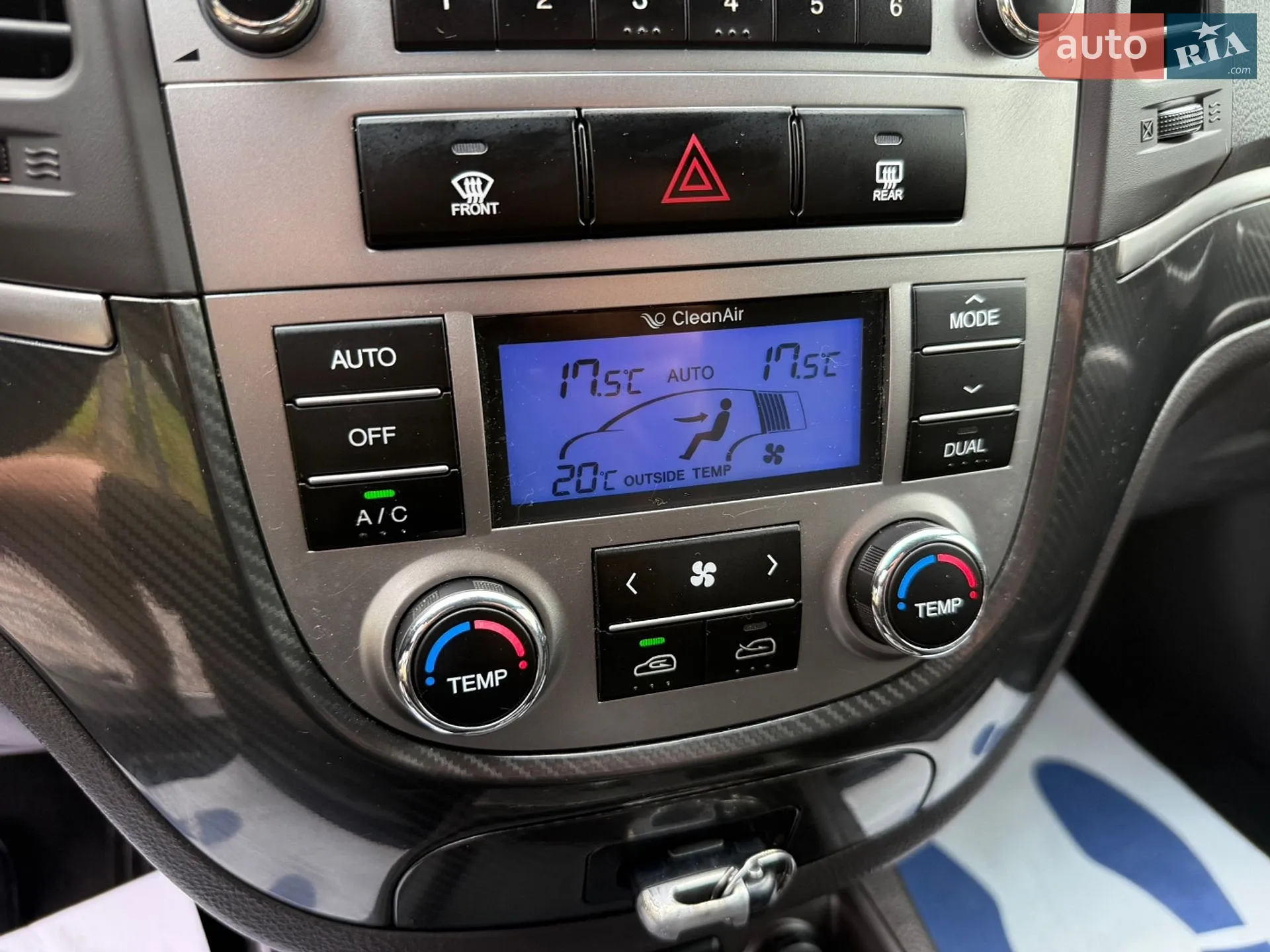2012 Hyundai Santa Fe - мініатюра 30
