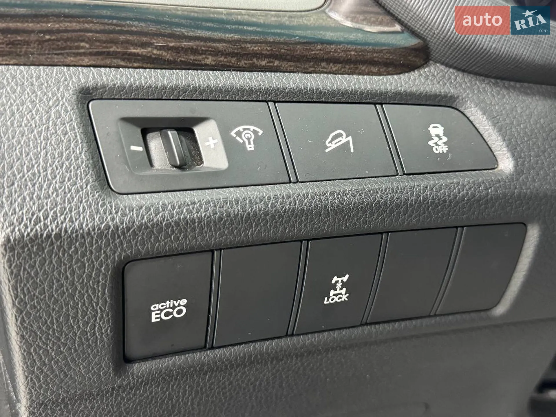 2013 Hyundai Santa Fe - мініатюра 38