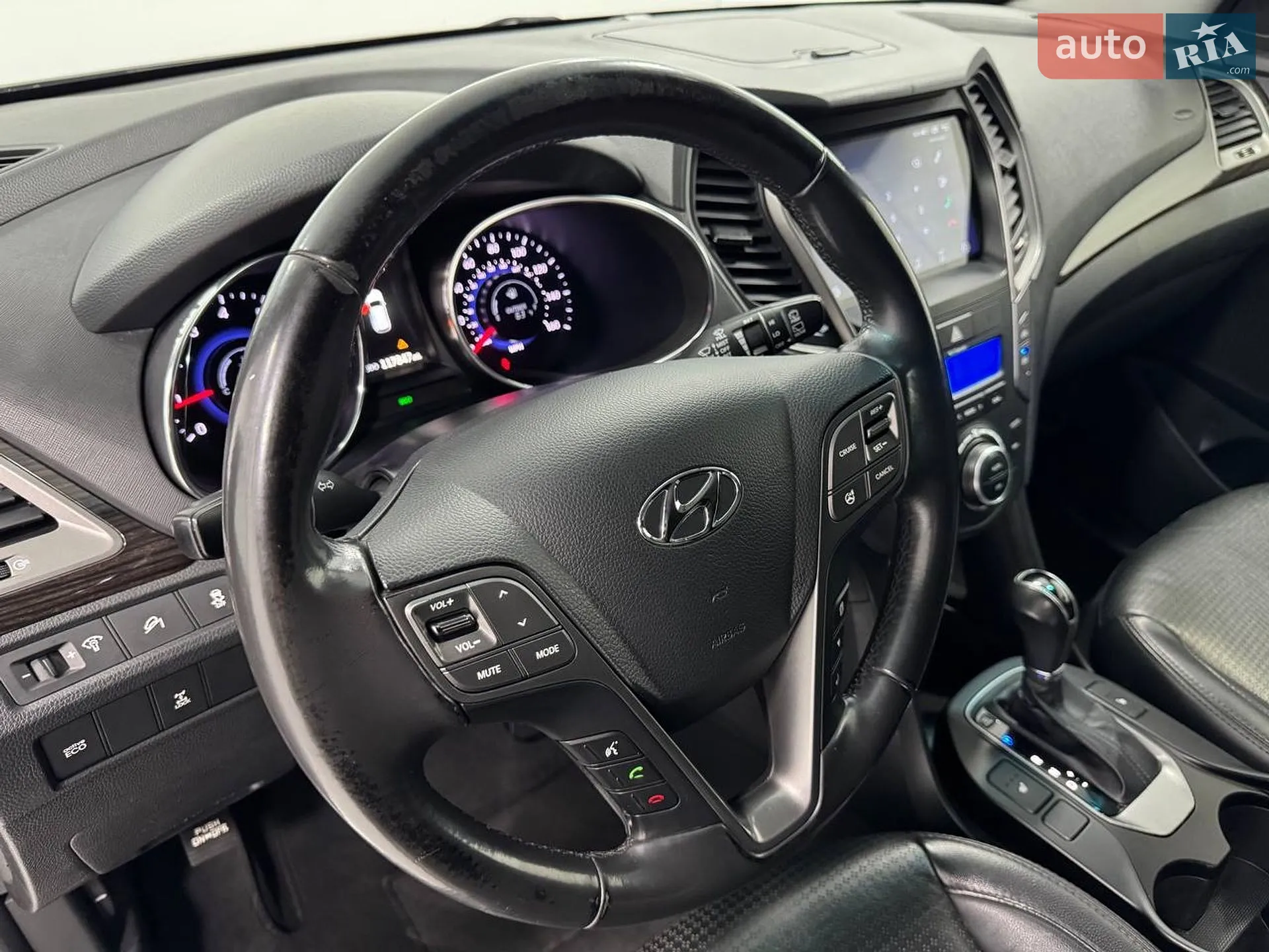 2013 Hyundai Santa Fe - мініатюра 32