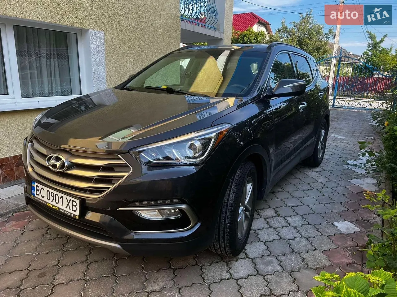 2016 Hyundai Santa Fe - мініатюра 31