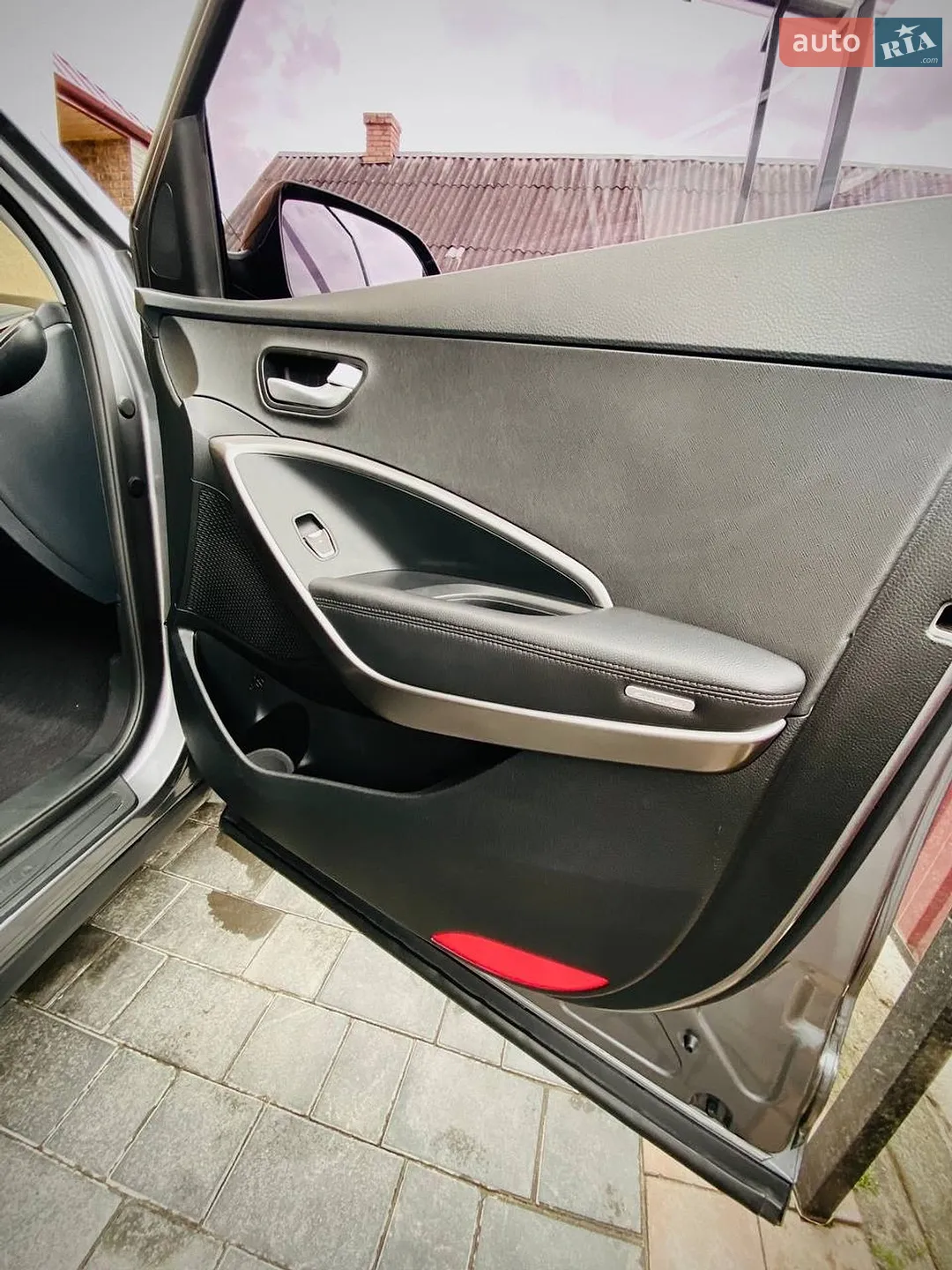 2016 Hyundai Santa Fe - мініатюра 27